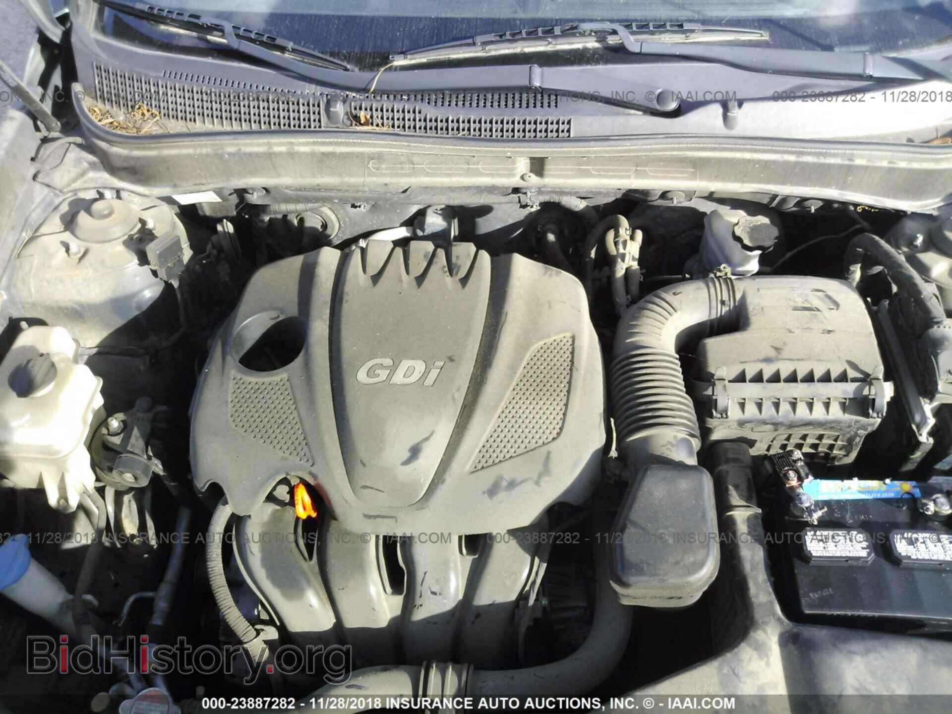 2012 Hyundai Sonata - VIN: 5NPEC4AC4CH362417 - Photo 10