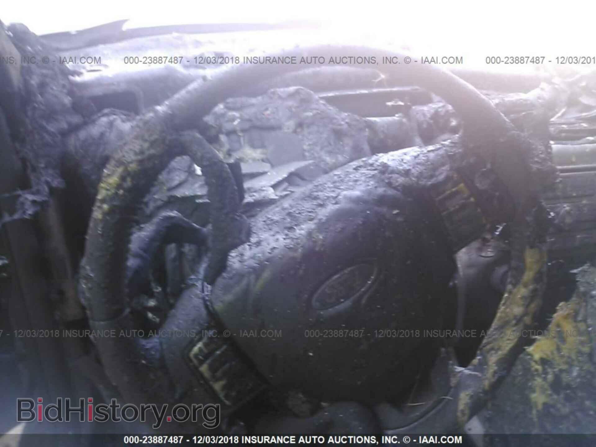 2009 FORD FOCUS - VIN: 1FAHP32N79W147554 - Фото 7