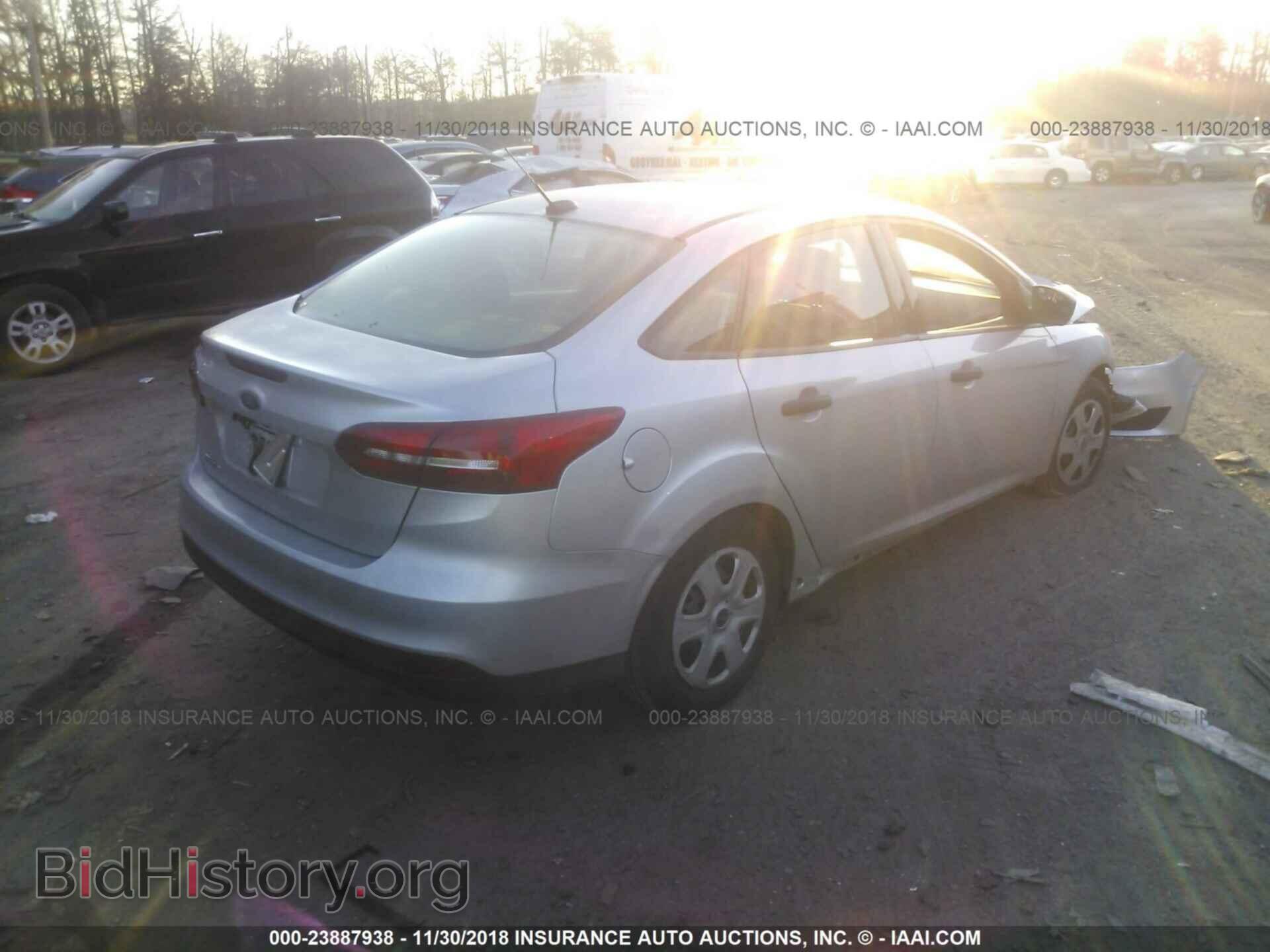 2017 FORD FOCUS - VIN: 1FADP3E22HL338640 - Фото 4