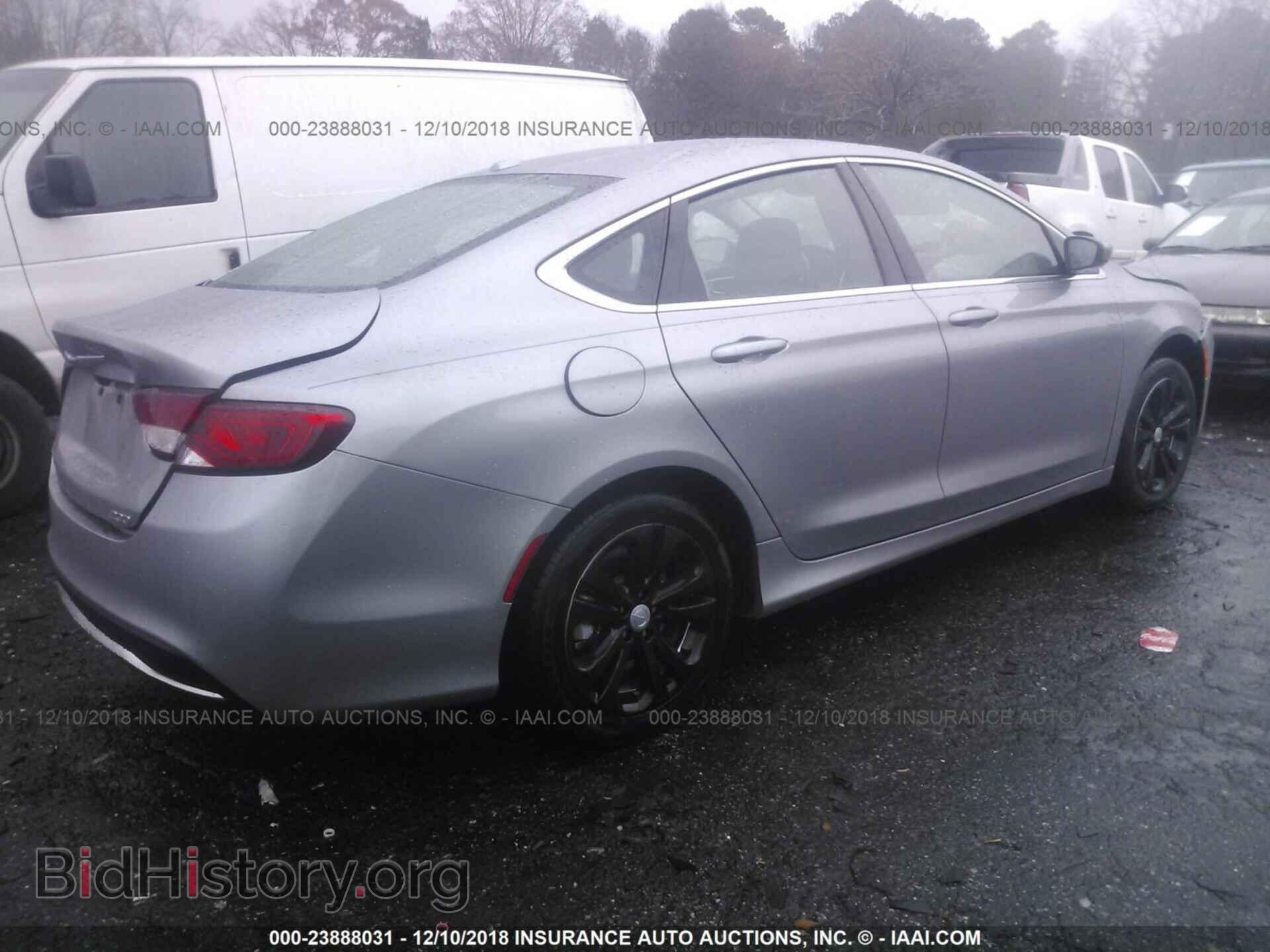 2015 CHRYSLER 200 - VIN: 1C3CCCAB9FN732956 - Photo 4
