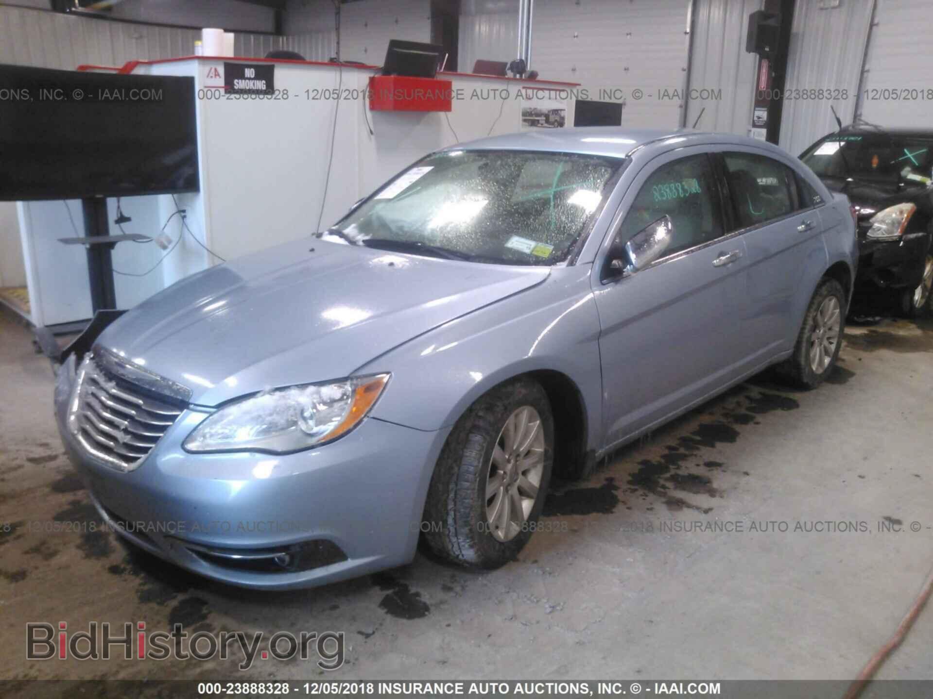 2014 CHRYSLER 200 - VIN: 1C3CCBCG6EN197781 - Фото 2
