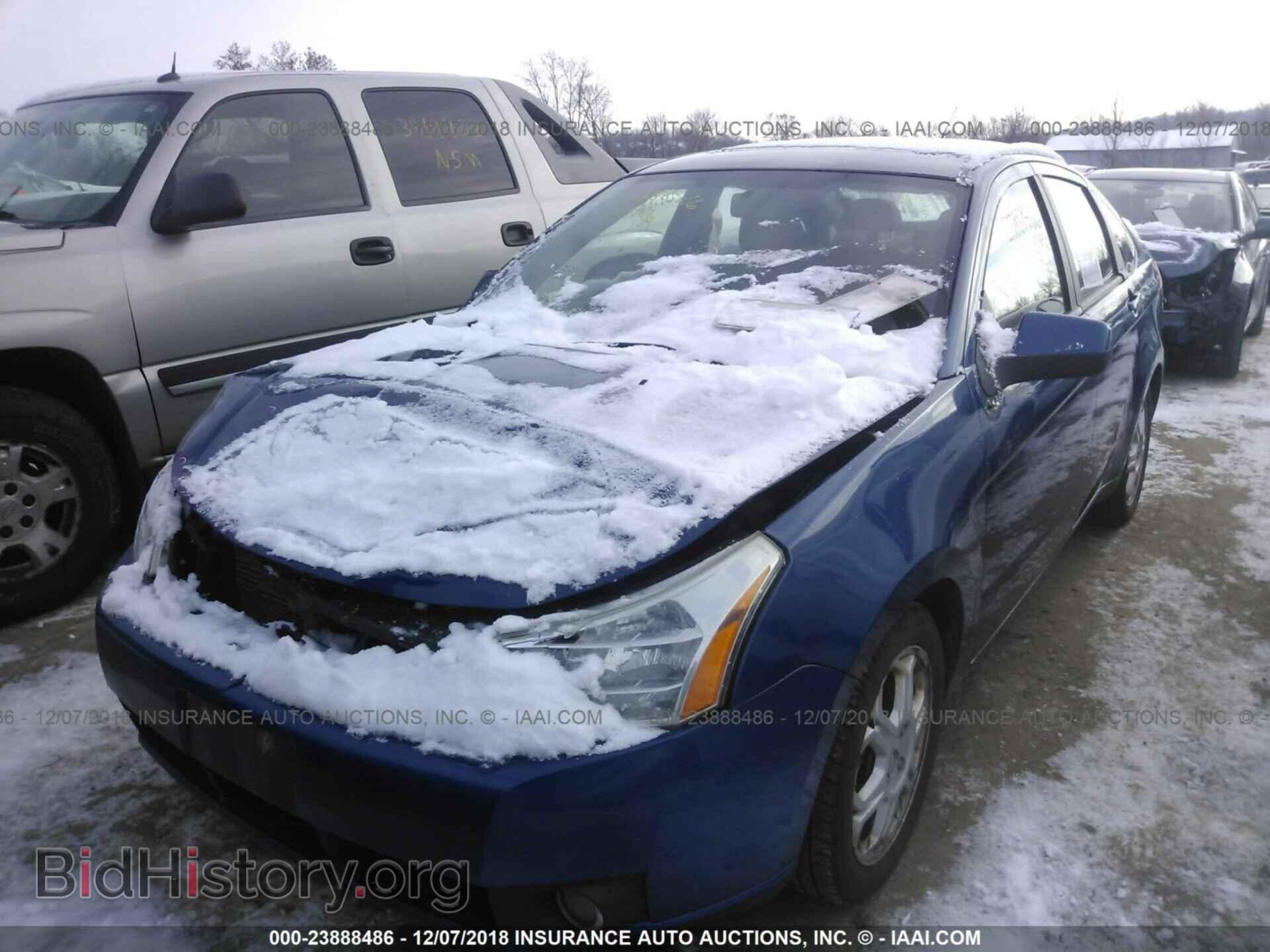 2009 FORD FOCUS - VIN: 1FAHP36N49W258623 - Photo 2