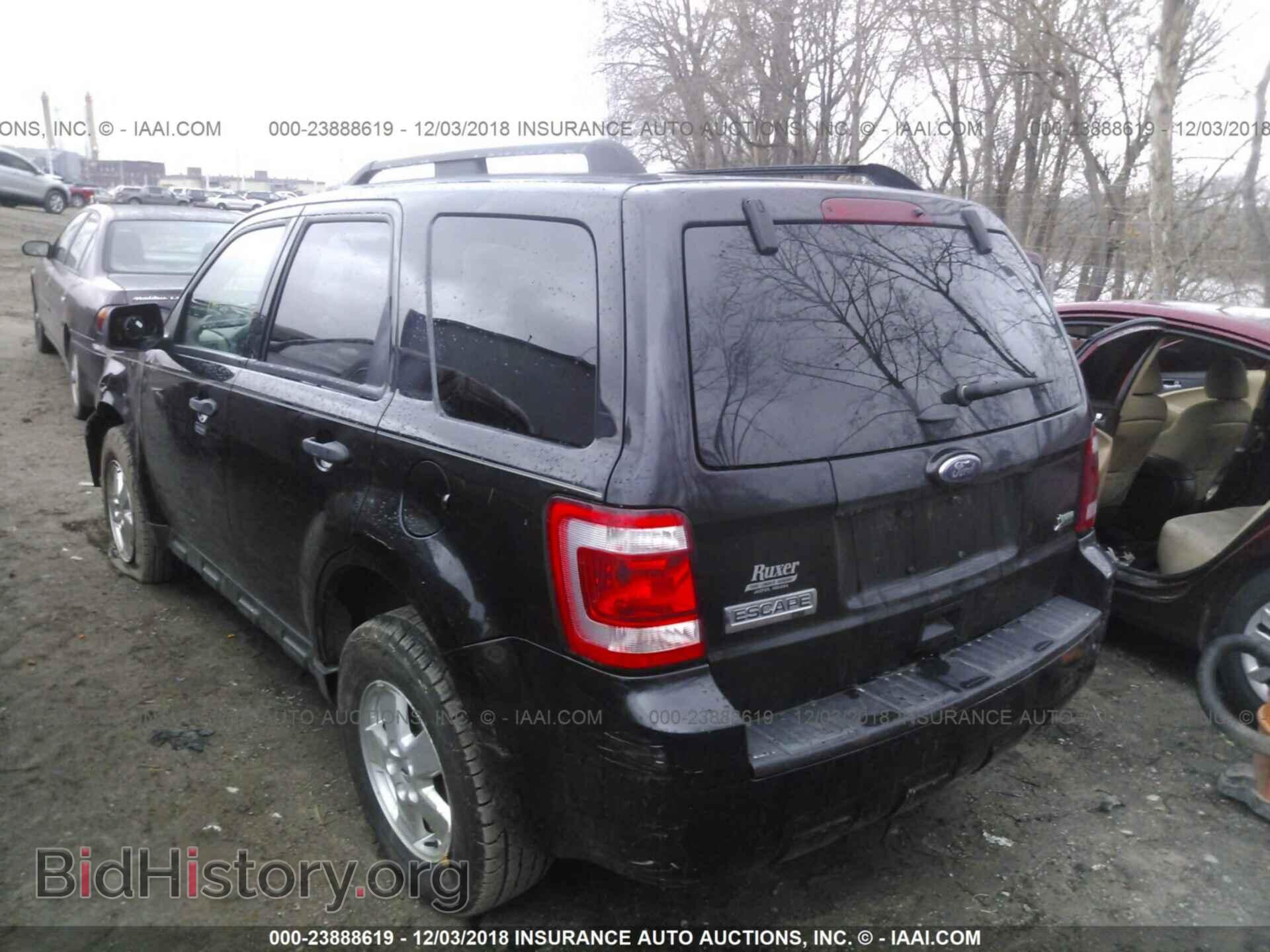 2011 FORD ESCAPE - VIN: 1FMCU9DG3BKB33142 - Фото 3