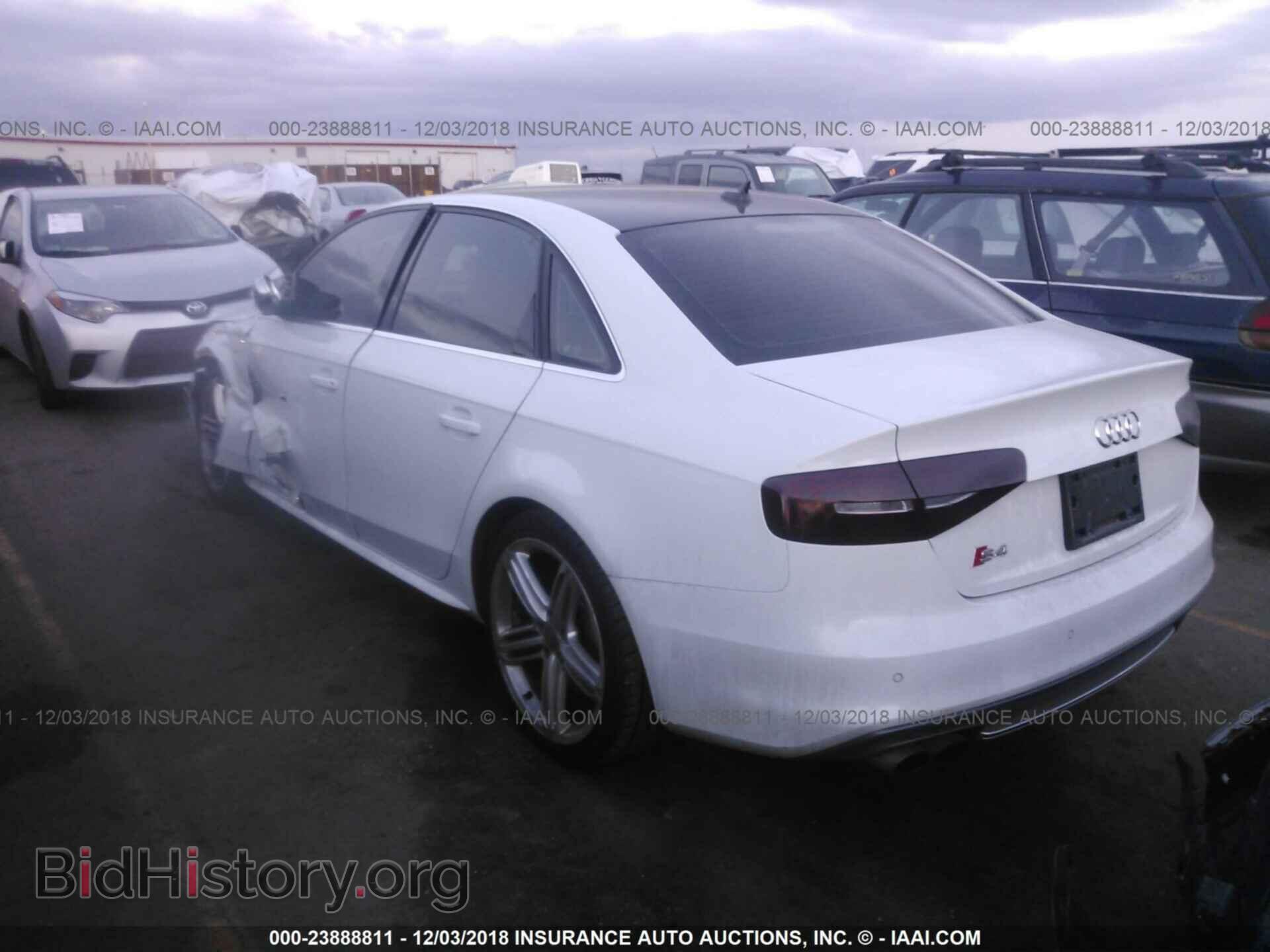 2014 AUDI S4 - VIN: WAUBGAFL5EA064450 - Фото 3