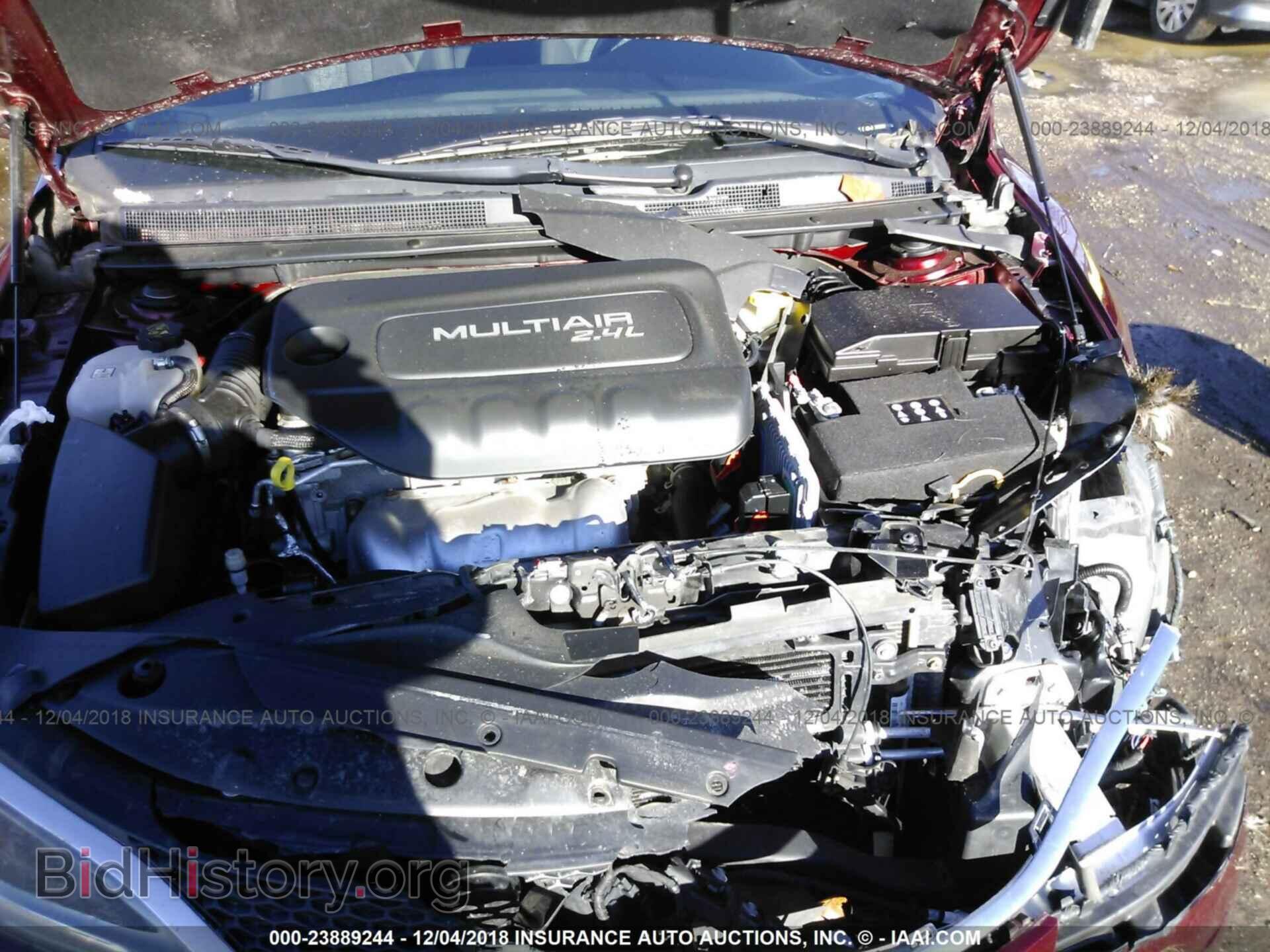 2015 CHRYSLER 200 - VIN: 1C3CCCAB5FN646639 - Photo 10