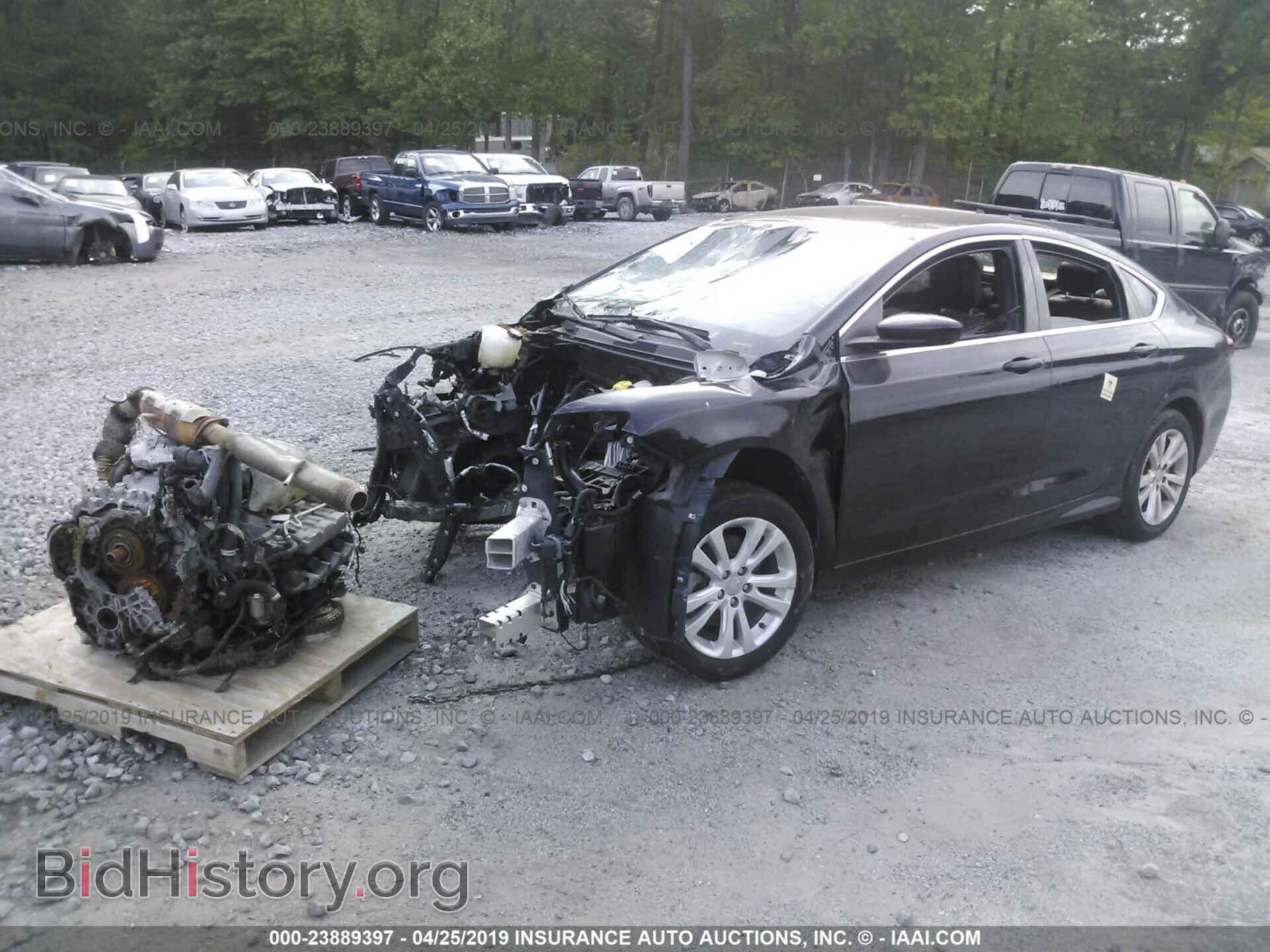 2016 CHRYSLER 200 - VIN: 1C3CCCAB6GN189549 - Фото 2