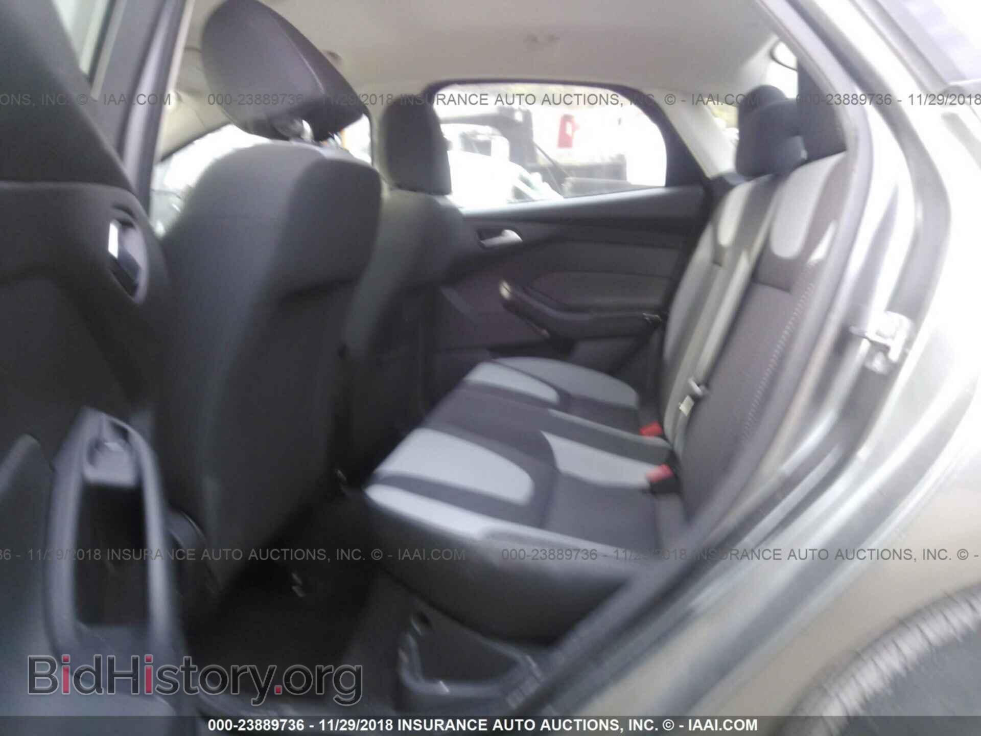 2012 Ford Focus - VIN: 1FAHP3F29CL445113 - Photo 8