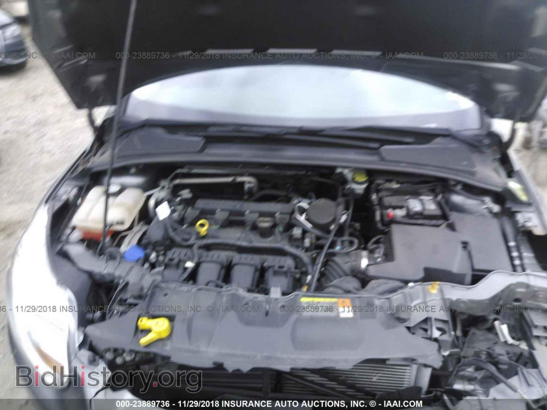 2012 Ford Focus - VIN: 1FAHP3F29CL445113 - Photo 10