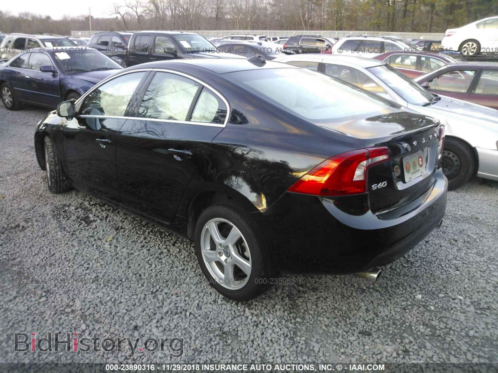 2013 Volvo S60 - VIN: YV1612FS2D2217596 - Photo 3