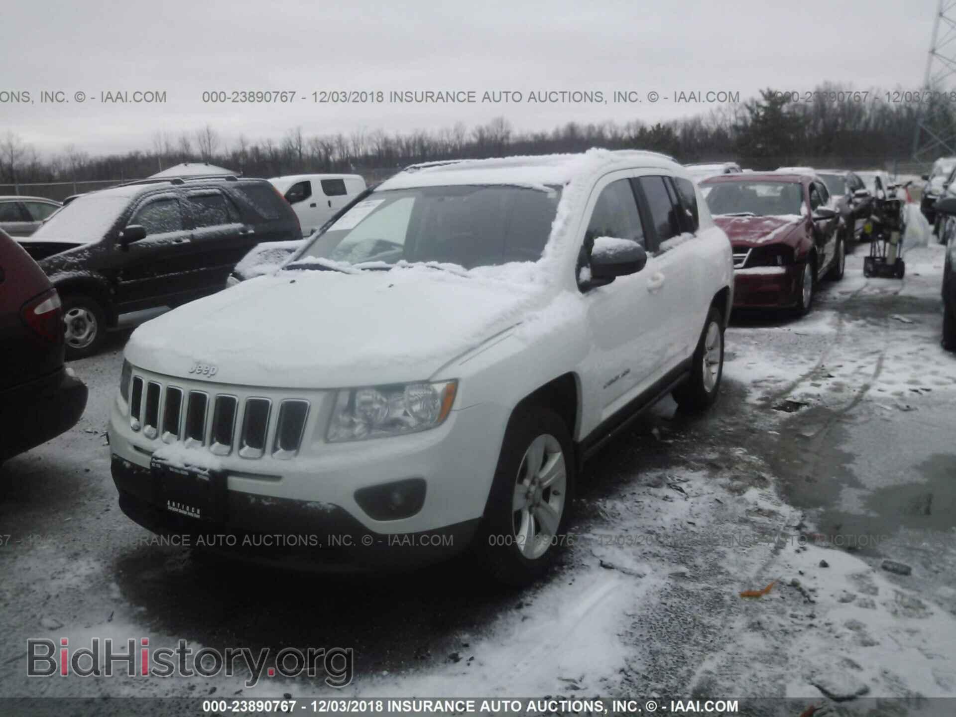 2011 JEEP COMPASS - VIN: 1J4NF1FB9BD252015 - Фото 2