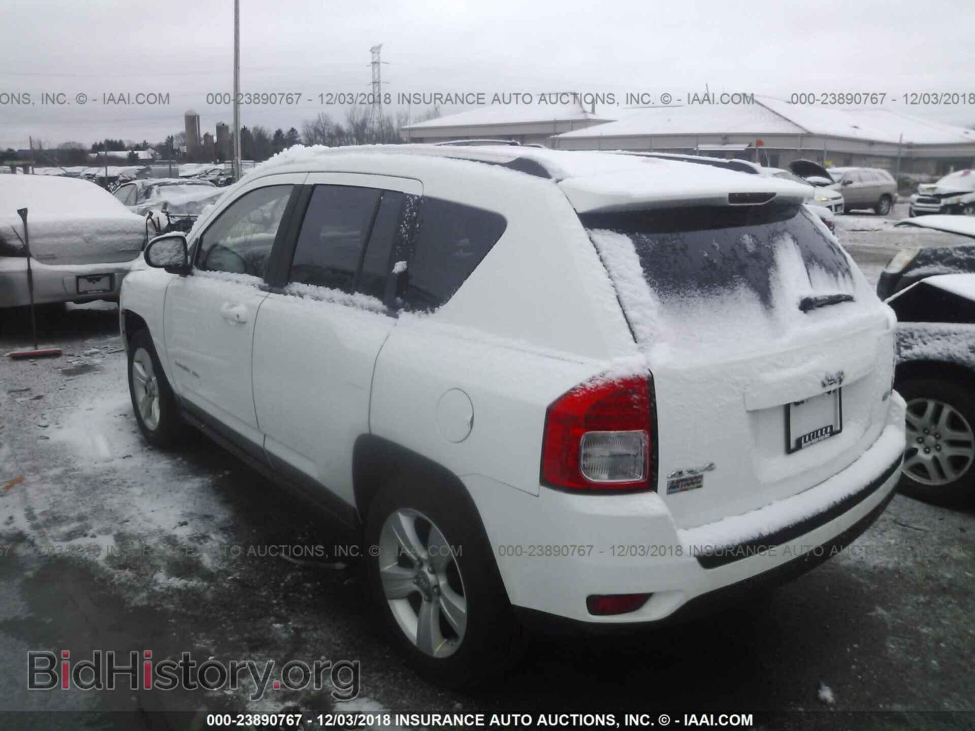 2011 JEEP COMPASS - VIN: 1J4NF1FB9BD252015 - Фото 3