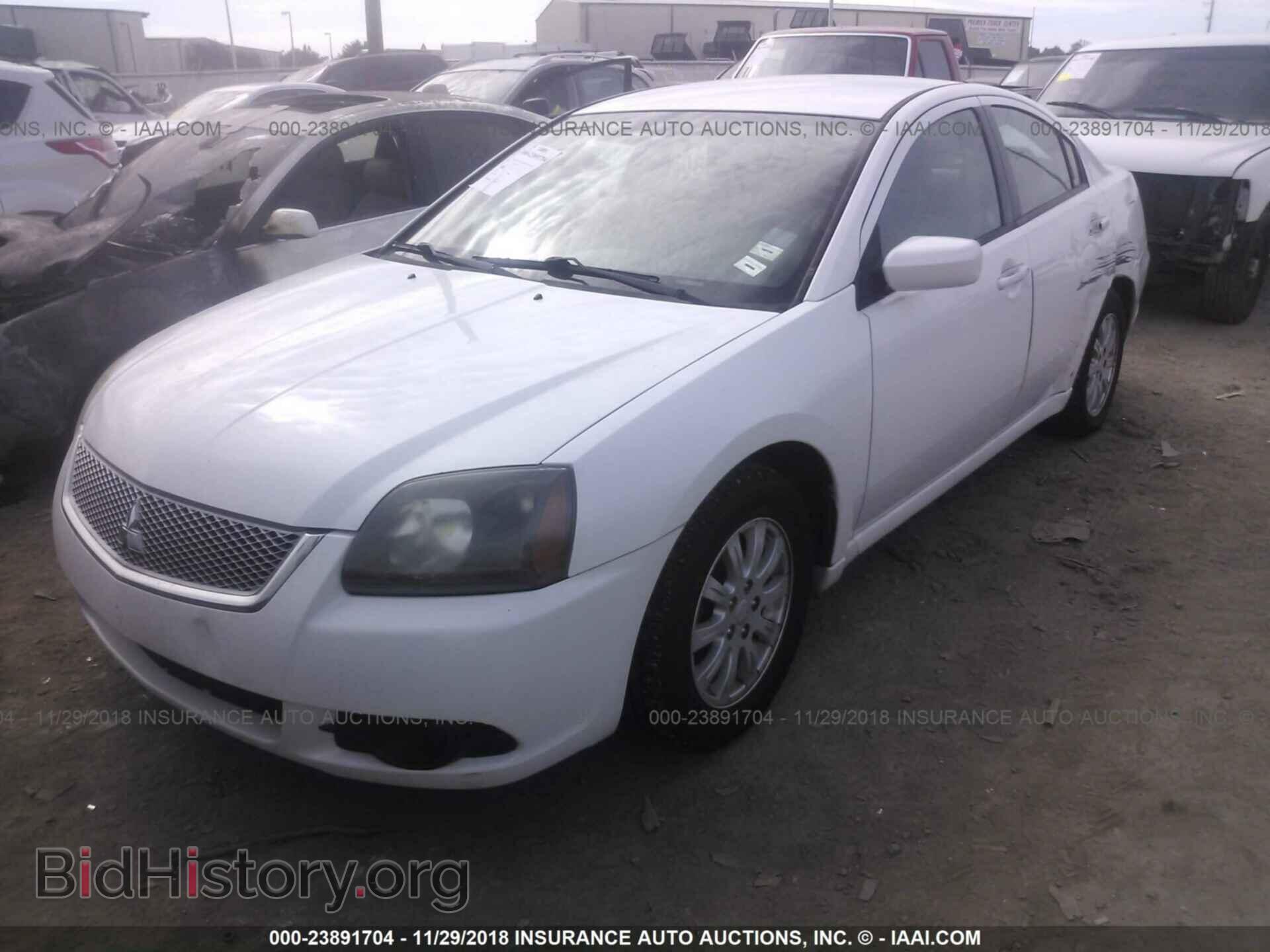 2011 Mitsubishi Galant - VIN: 4A32B2FF1BE022263 - Фото 2