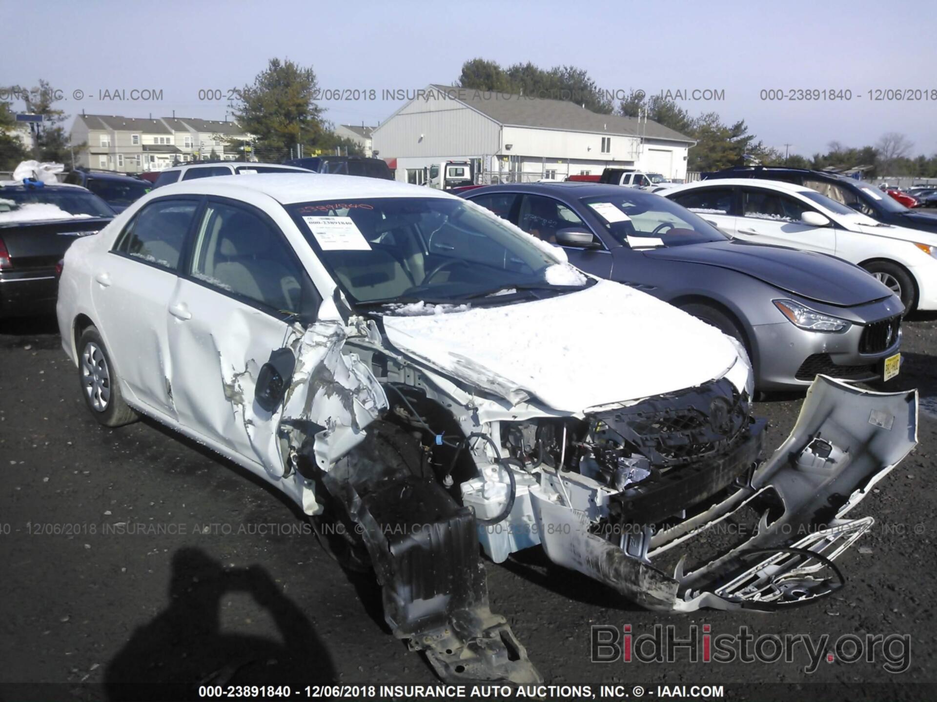 Photo 2T1BU4EE8BC652995 - TOYOTA COROLLA 2011