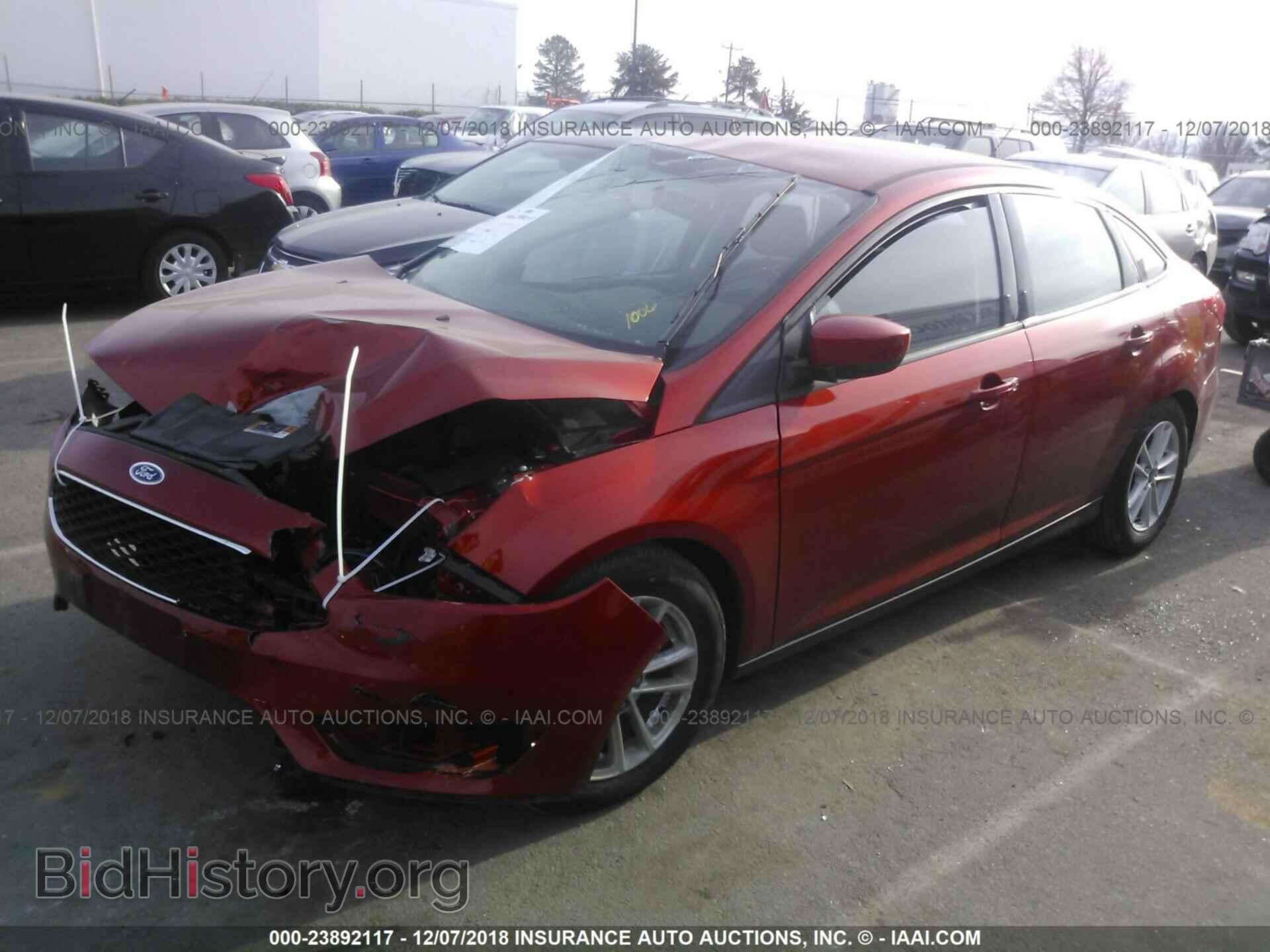 2018 FORD FOCUS - VIN: 1FADP3F26JL274820 - Фото 2