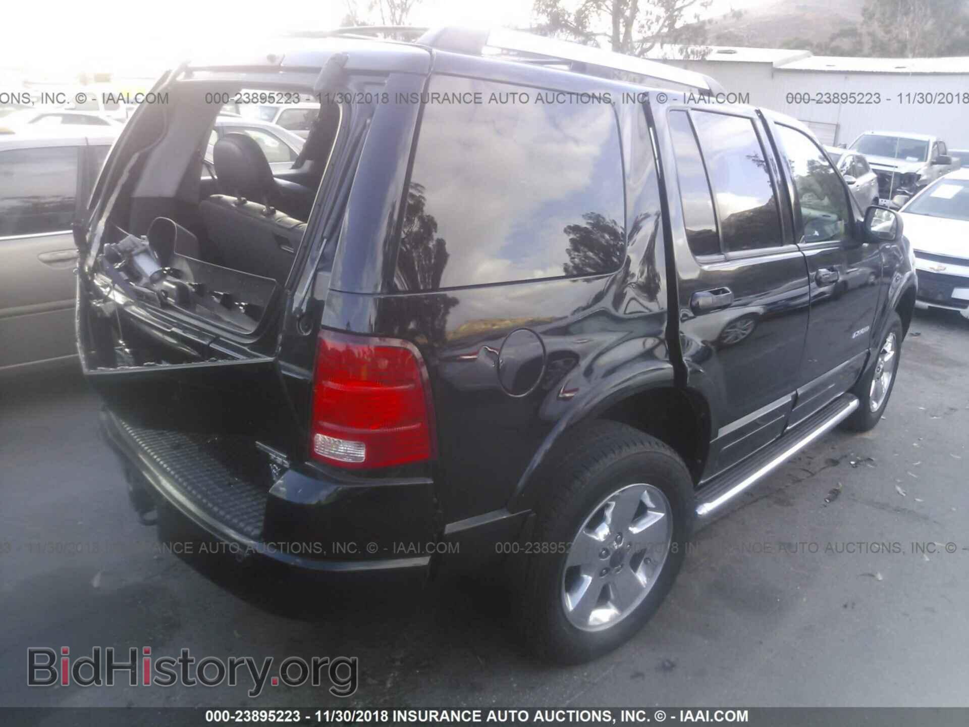 2005 Ford Explorer - VIN: 1FMDU75W25UB10815 - Фото 4