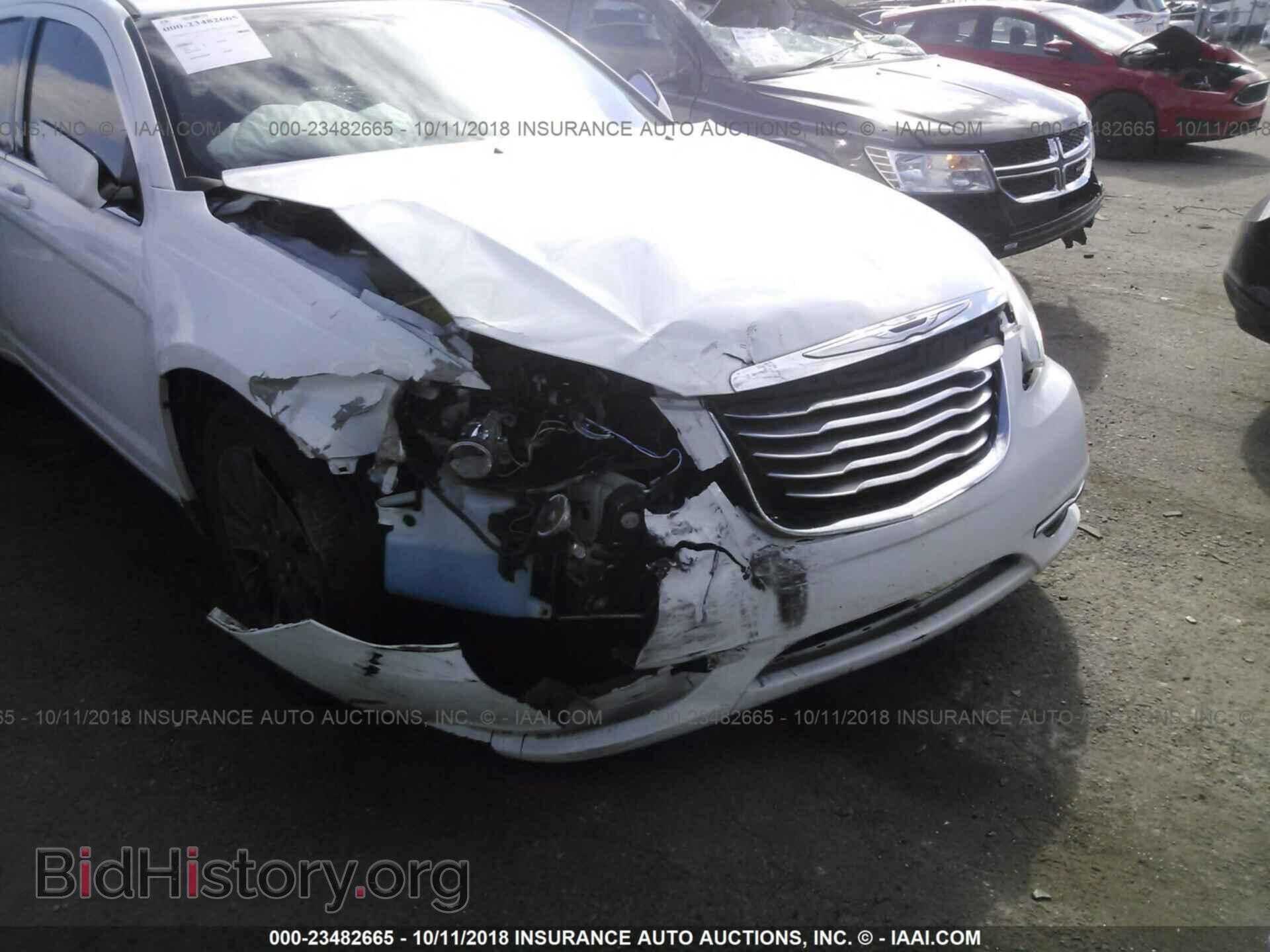 2014 CHRYSLER 200 - VIN: 1C3CCBAG9EN178676 - Фото 6