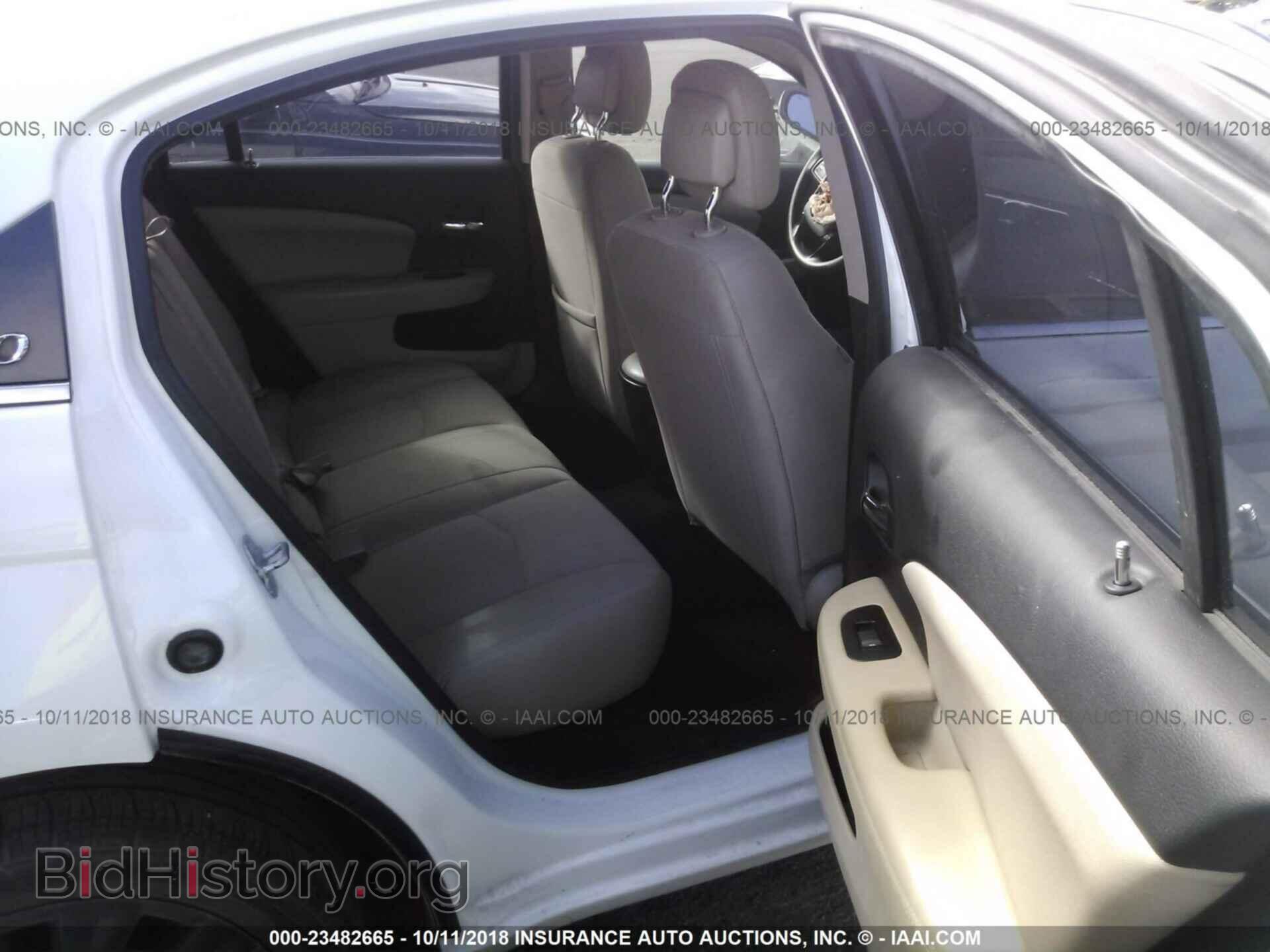 2014 CHRYSLER 200 - VIN: 1C3CCBAG9EN178676 - Фото 8