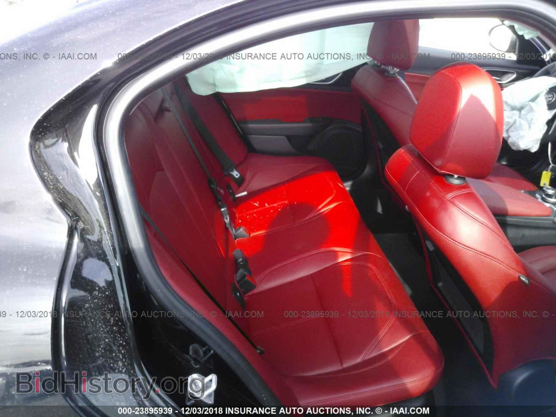 2017 ALFA ROMEO GIULIA - VIN: ZARFAEBN4H7555801 - Photo 8
