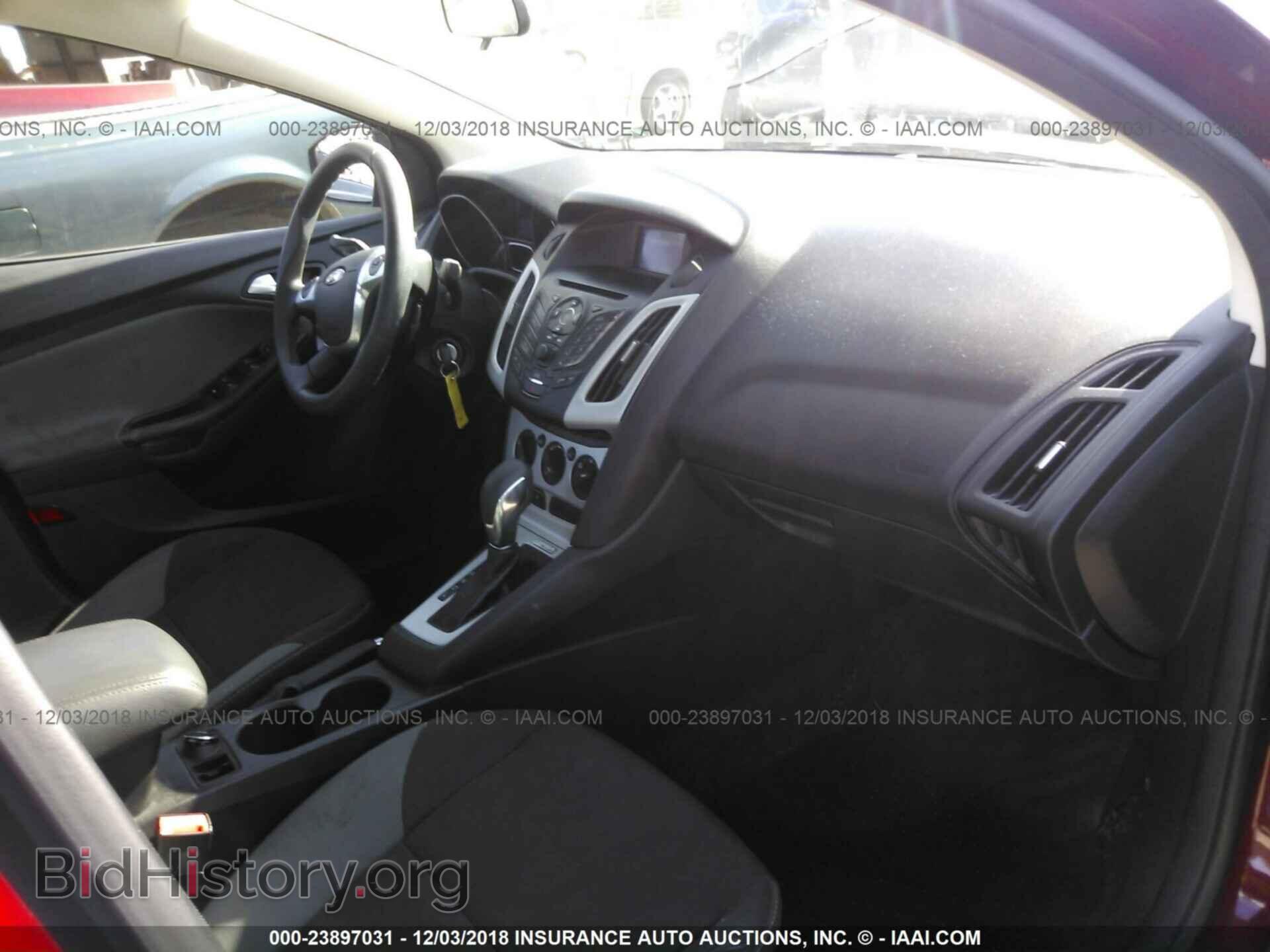 2013 Ford Focus - VIN: 1FADP3F2XDL112256 - Фото 5