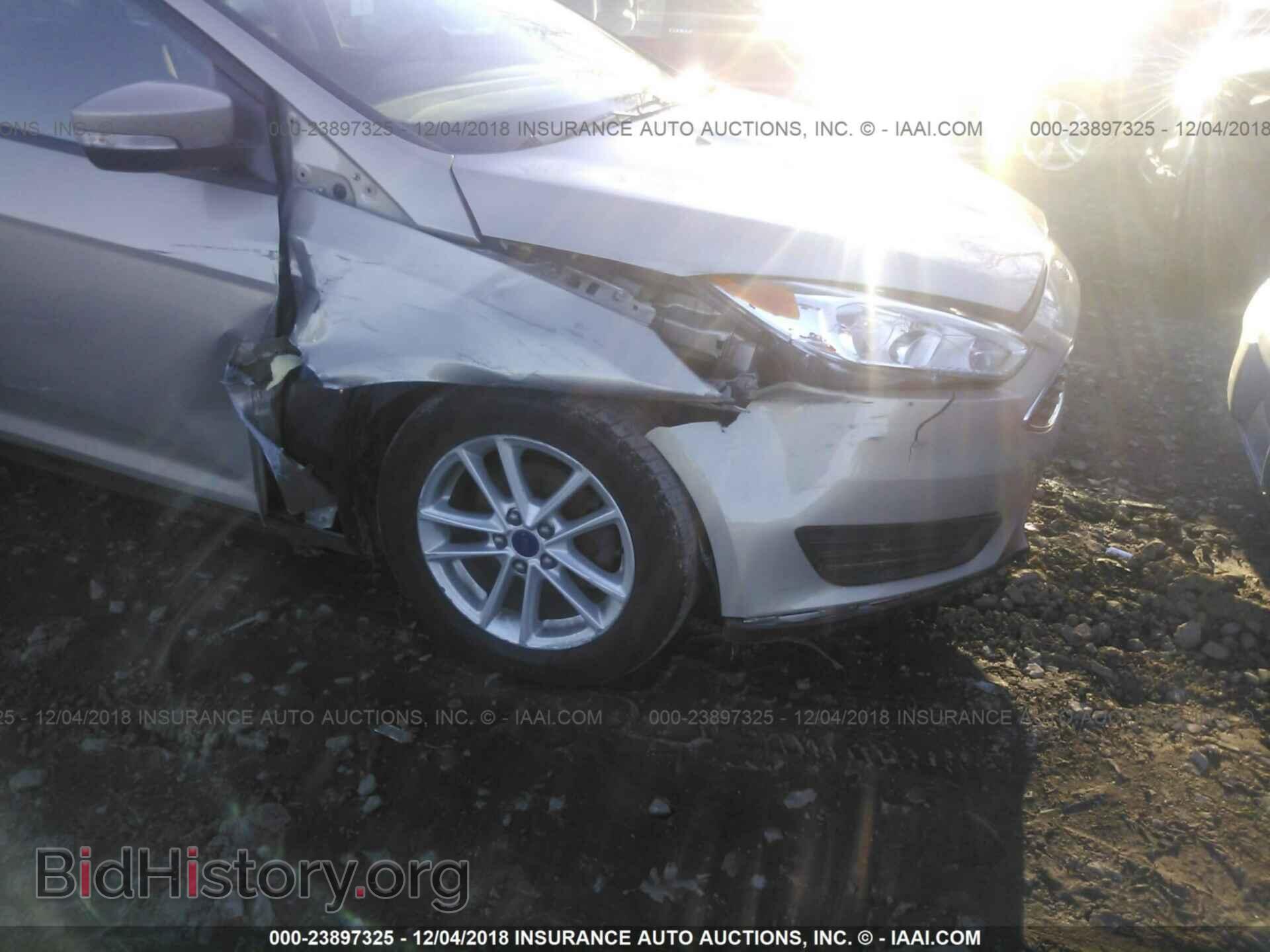 2015 Ford Focus - VIN: 1FADP3K26FL371903 - Photo 6