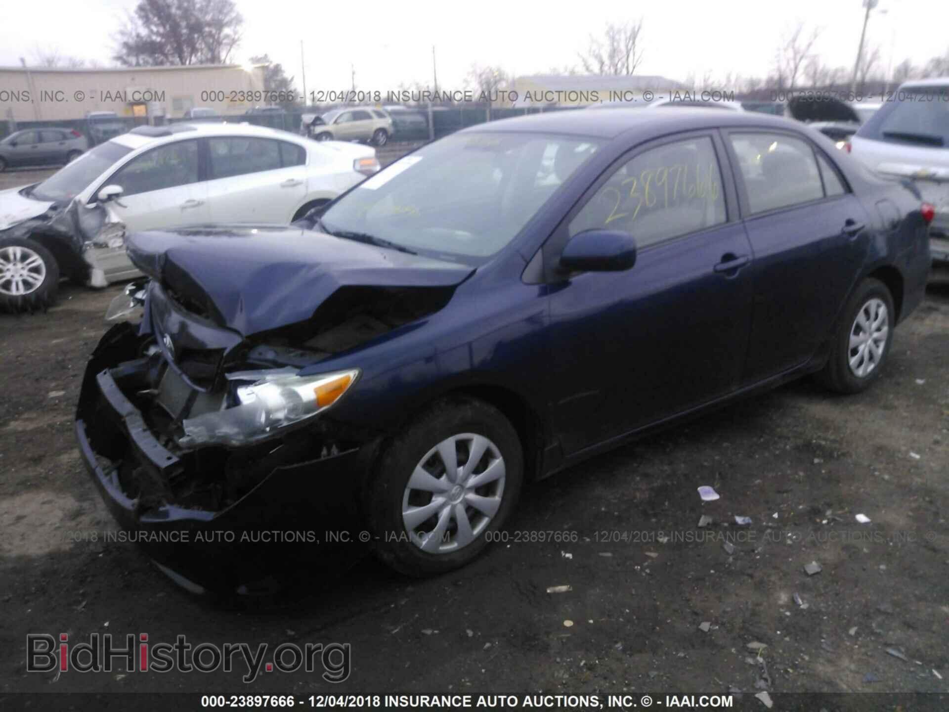 2011 Toyota Corolla - VIN: 2T1BU4EEXBC680331 - Photo 2