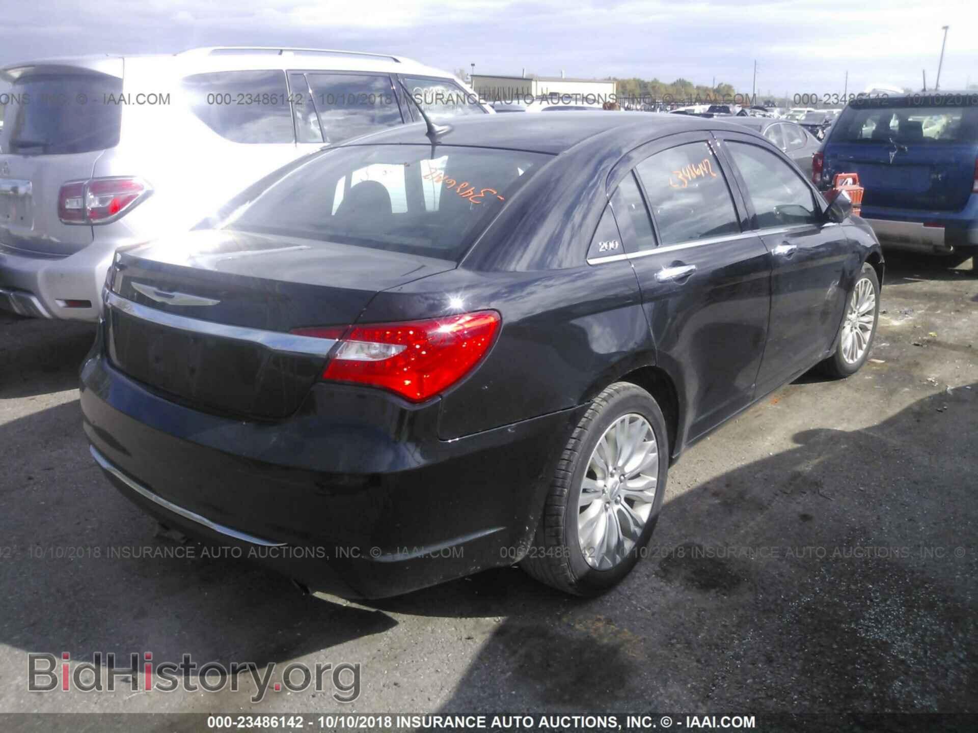2013 CHRYSLER 200 - VIN: 1C3CCBCG2DN507018 - Фото 4