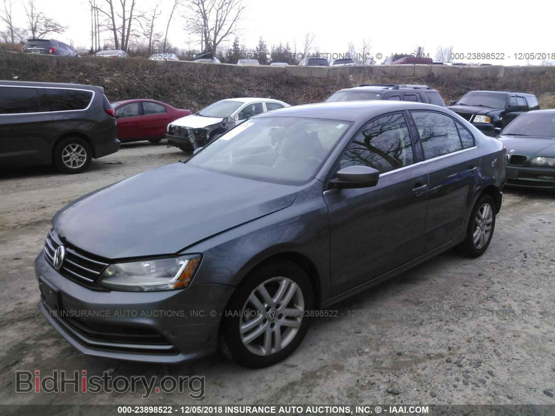 2017 VOLKSWAGEN JETTA - VIN: 3VW2B7AJ2HM348066 - Фото 2