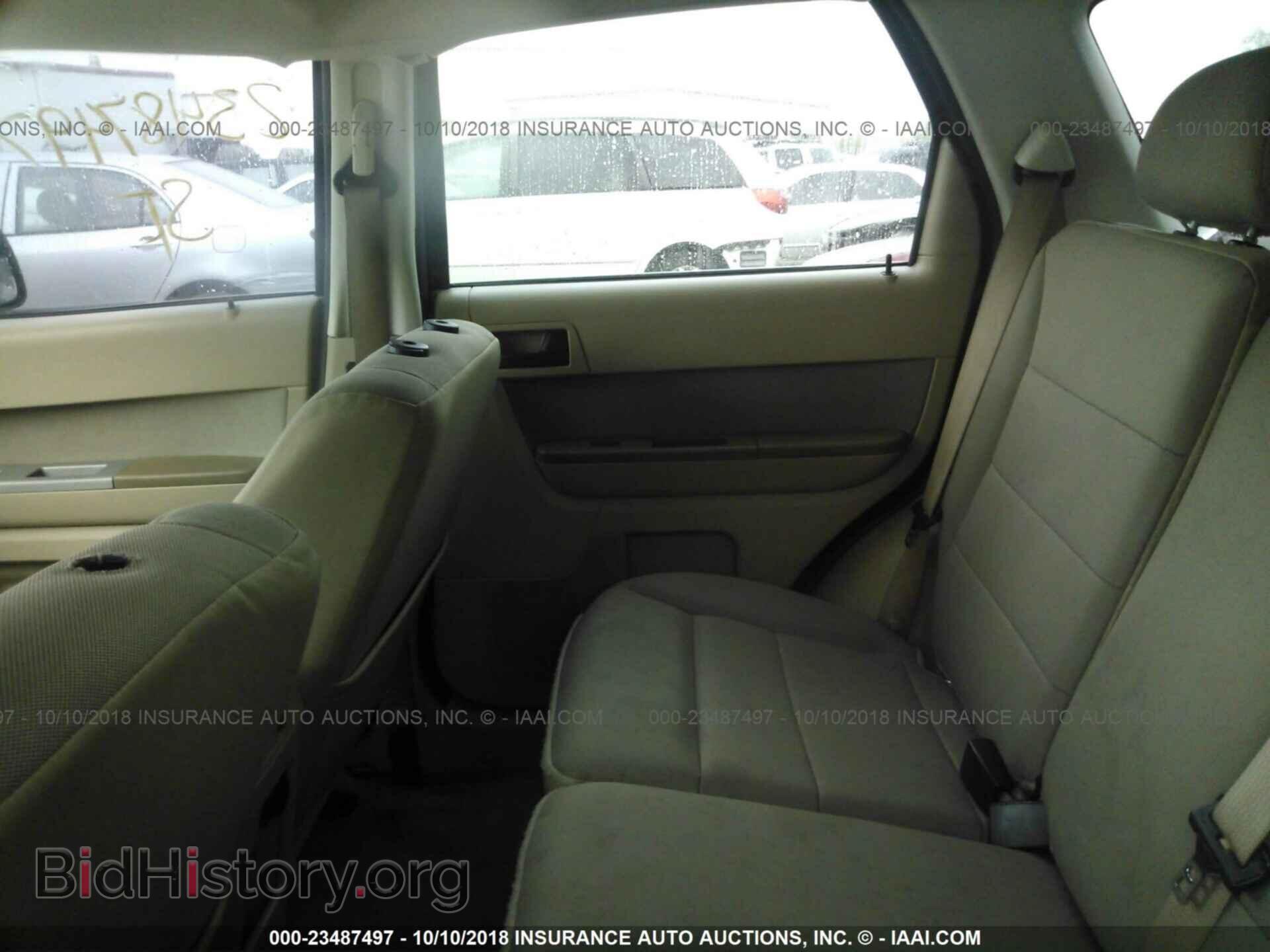 2011 FORD ESCAPE - VIN: 1FMCU9DG1BKC29867 - Фото 8