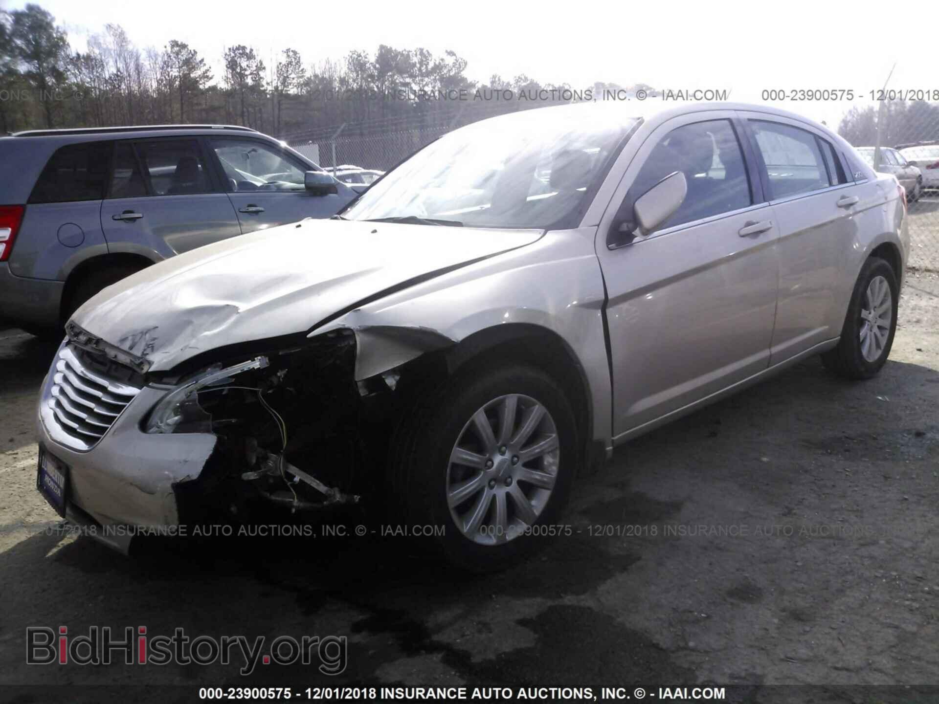 2013 CHRYSLER 200 - VIN: 1C3CCBBB0DN763437 - Photo 2