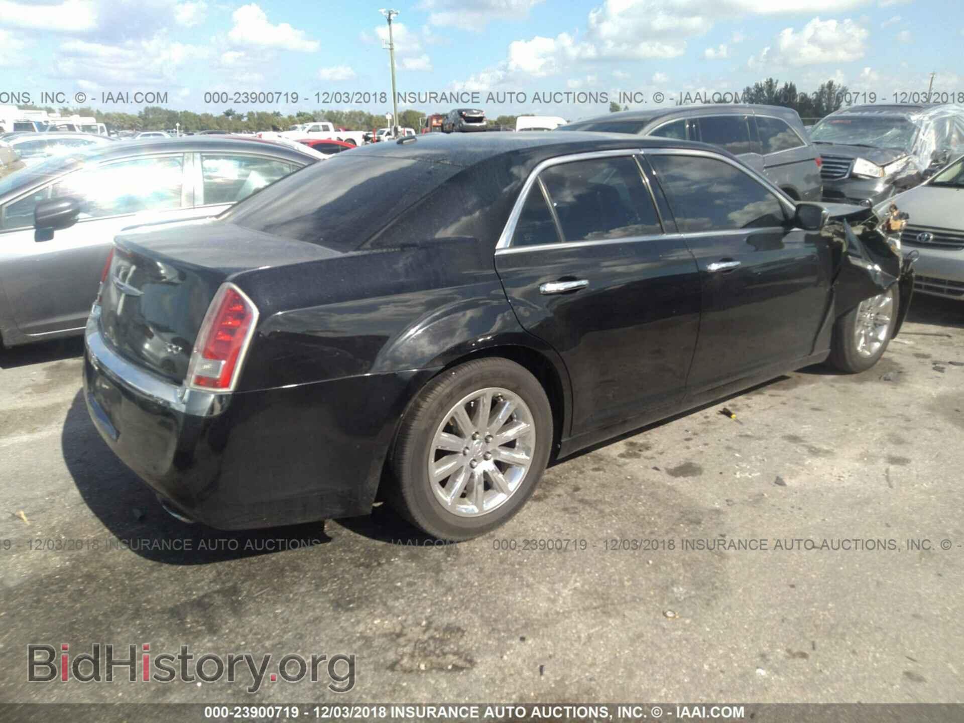 2012 CHRYSLER 300 - VIN: 2C3CCACG0CH308714 - Фото 4
