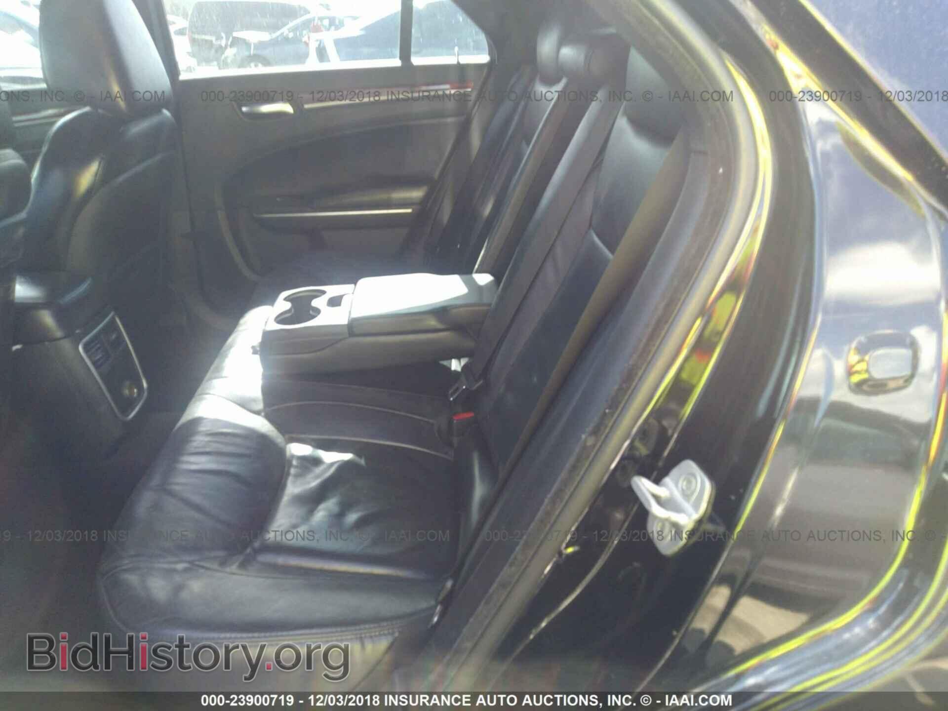 2012 CHRYSLER 300 - VIN: 2C3CCACG0CH308714 - Фото 8