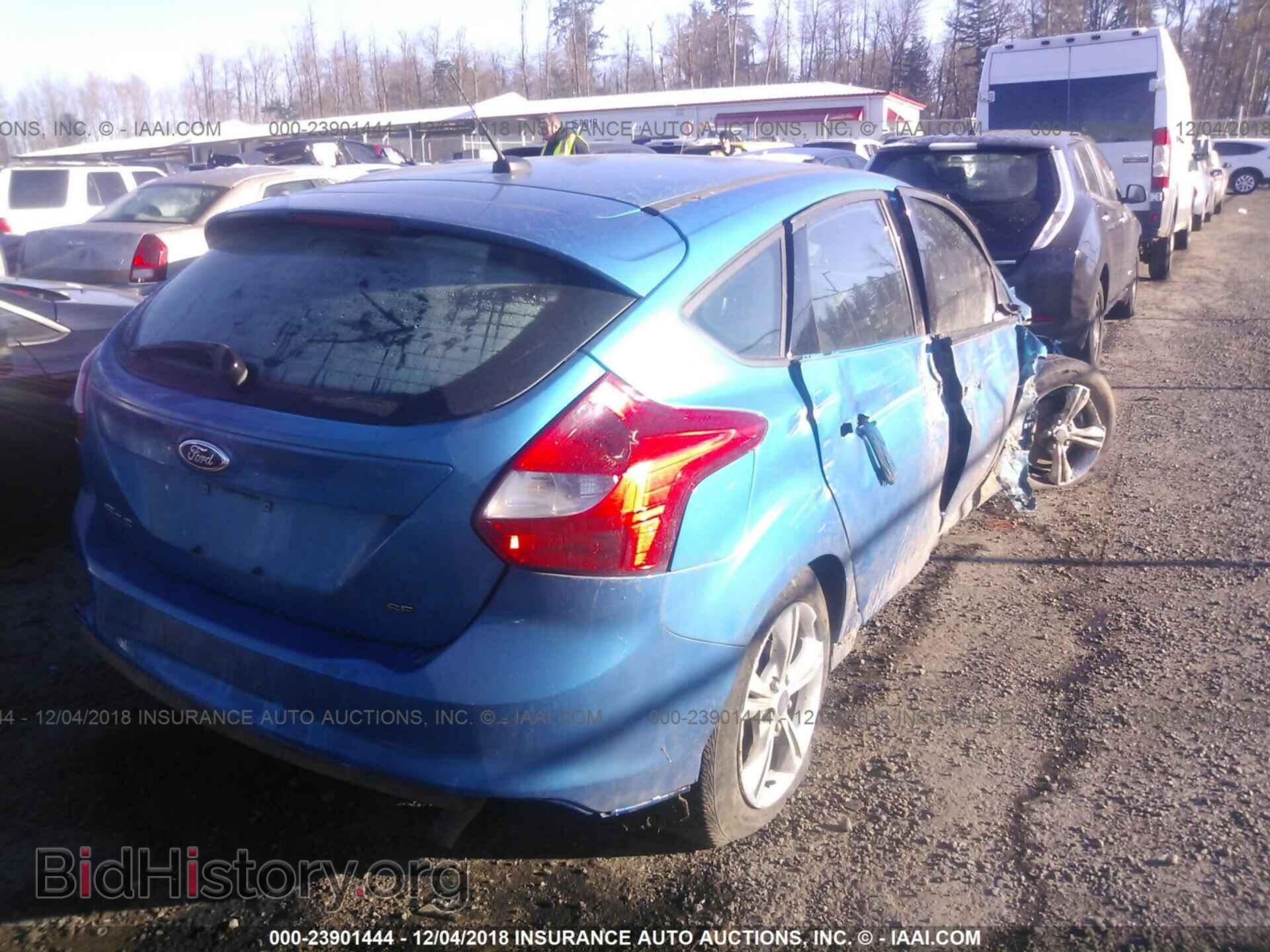 2014 Ford Focus - VIN: 1FADP3K2XEL139416 - Photo 4