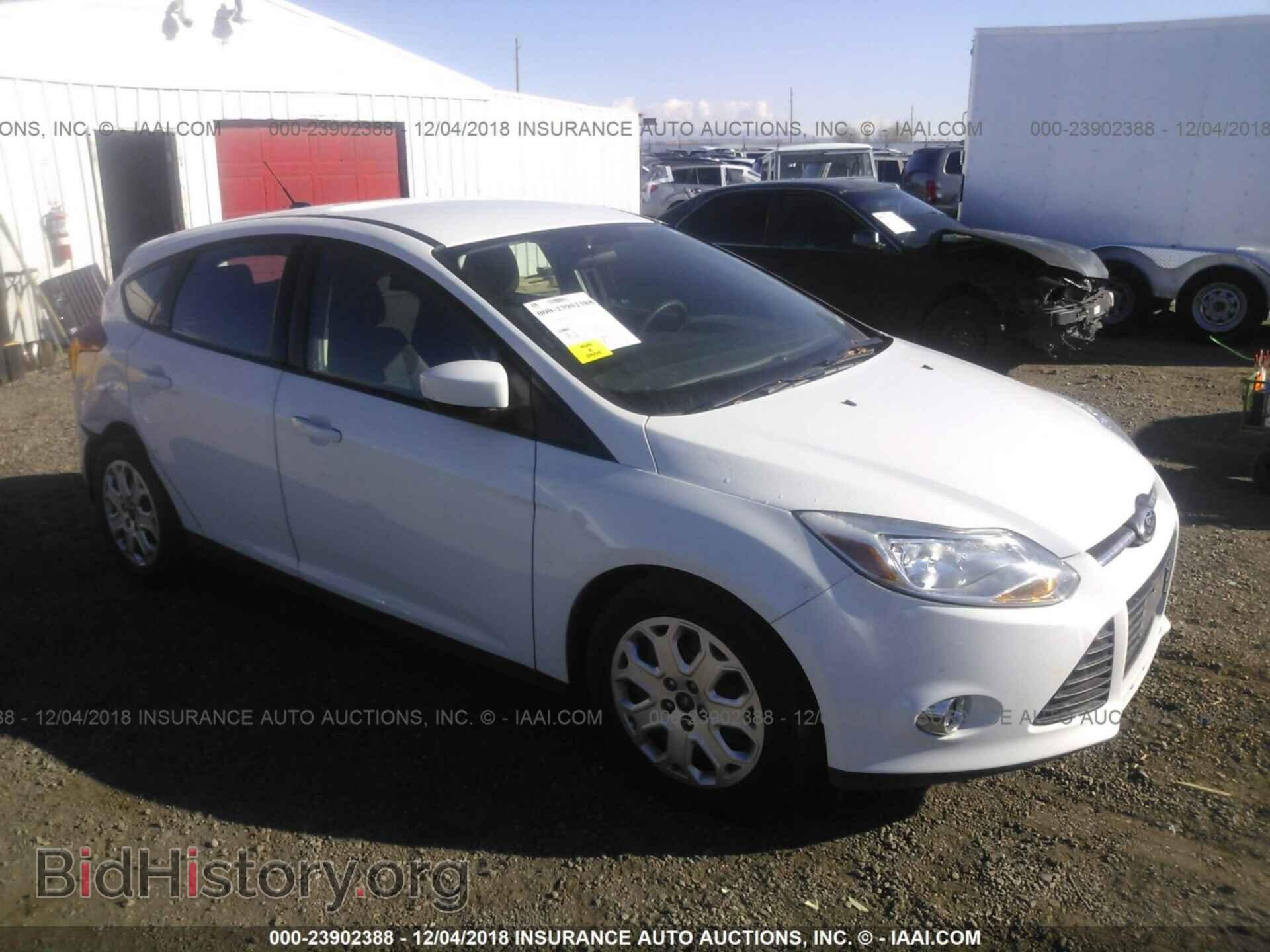 Photo 1FAHP3K27CL452079 - FORD FOCUS 2012