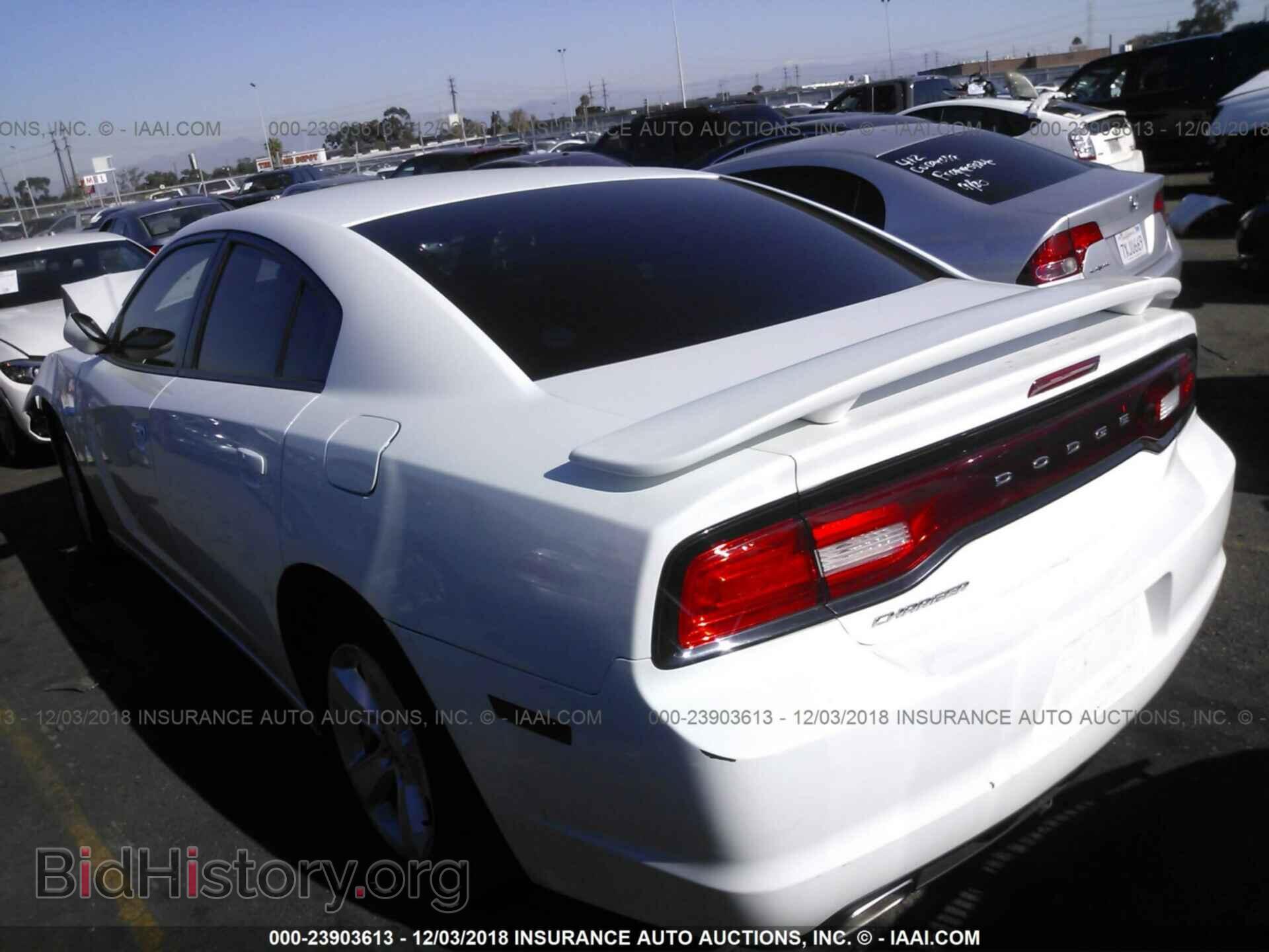 2011 DODGE CHARGER - VIN: 2B3CL3CG9BH576216 - Фото 3