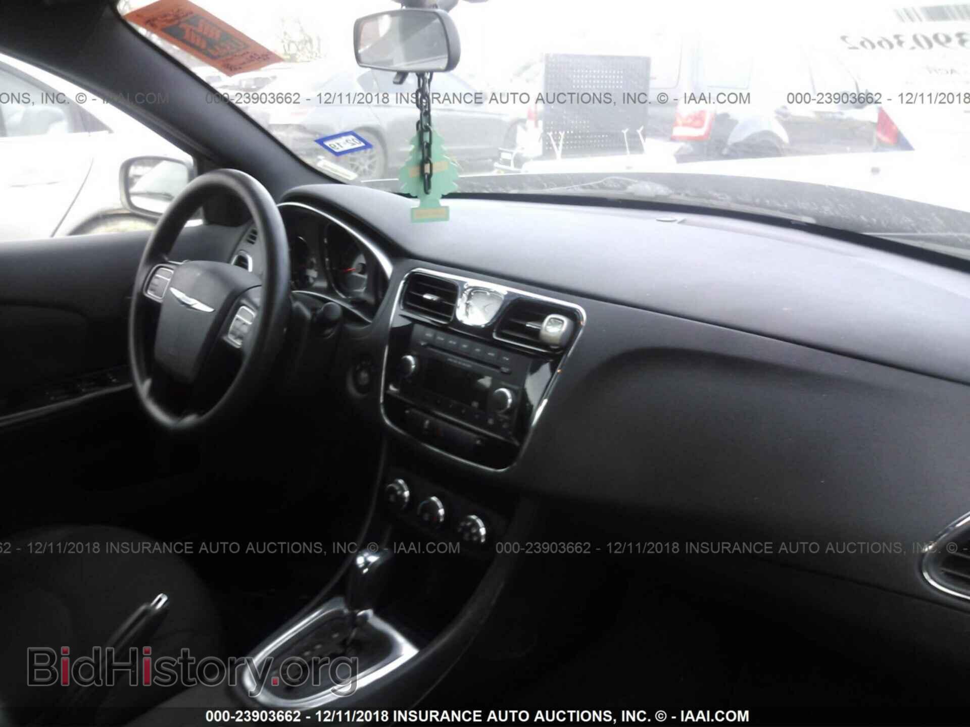 2012 CHRYSLER 200 - VIN: 1C3CCBAB4CN261921 - Photo 5