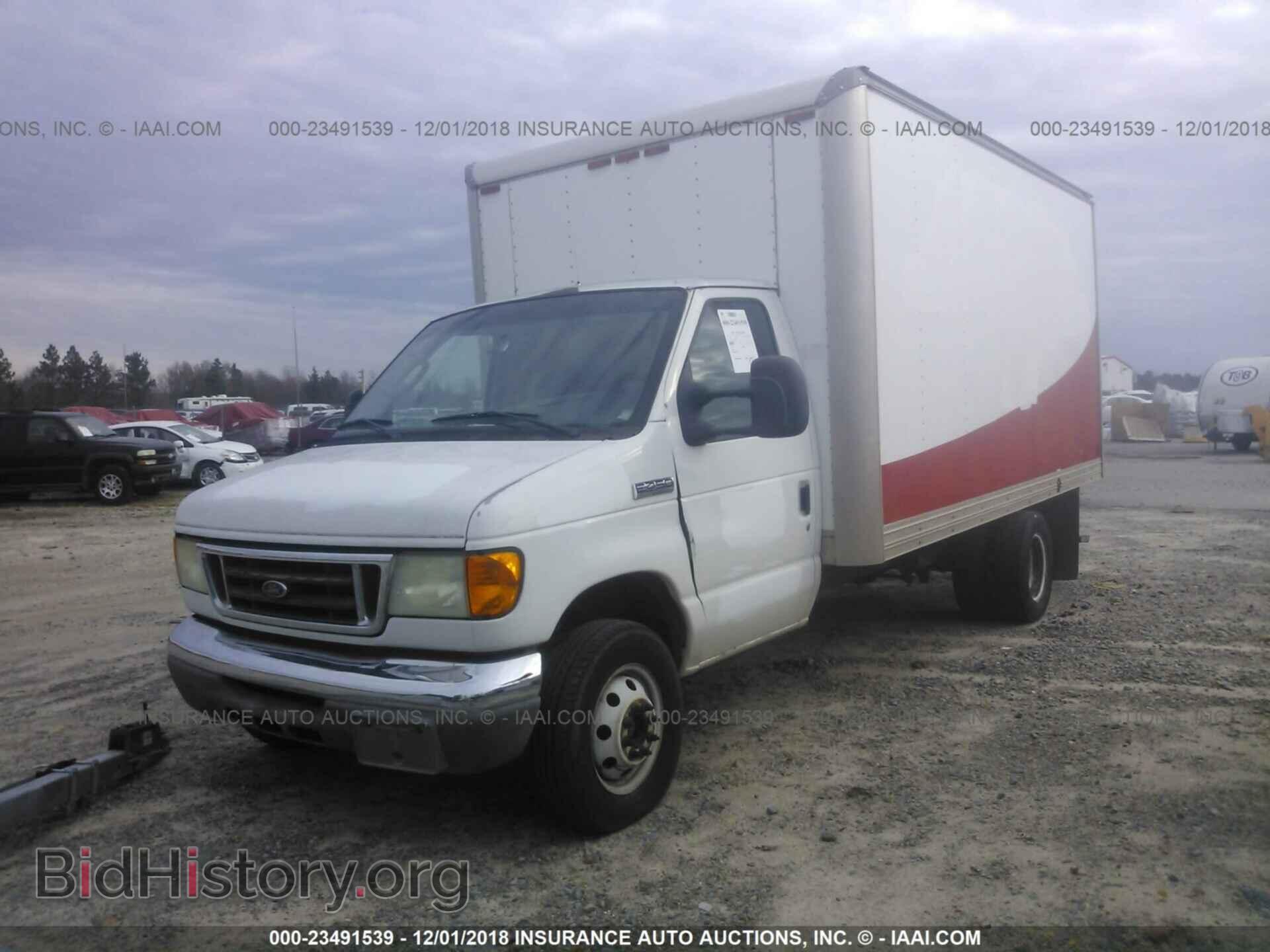 2006 FORD ECONOLINE - VIN: 1FDXE45S66DA50254 - Фото 2