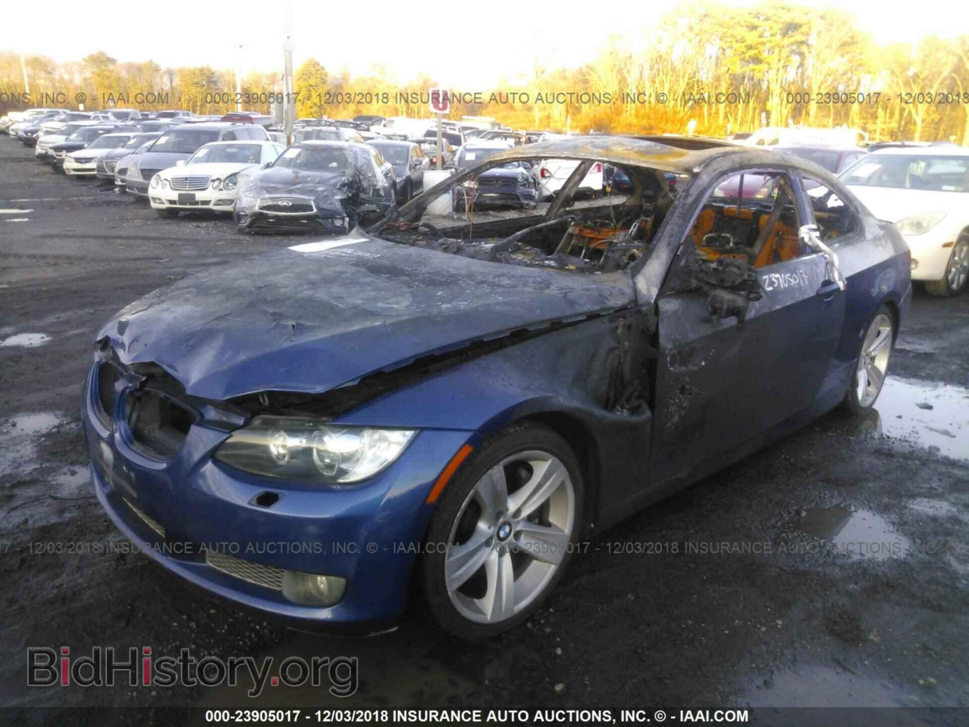 2007 BMW 335 - VIN: WBAWB73567P032809 - Фото 2