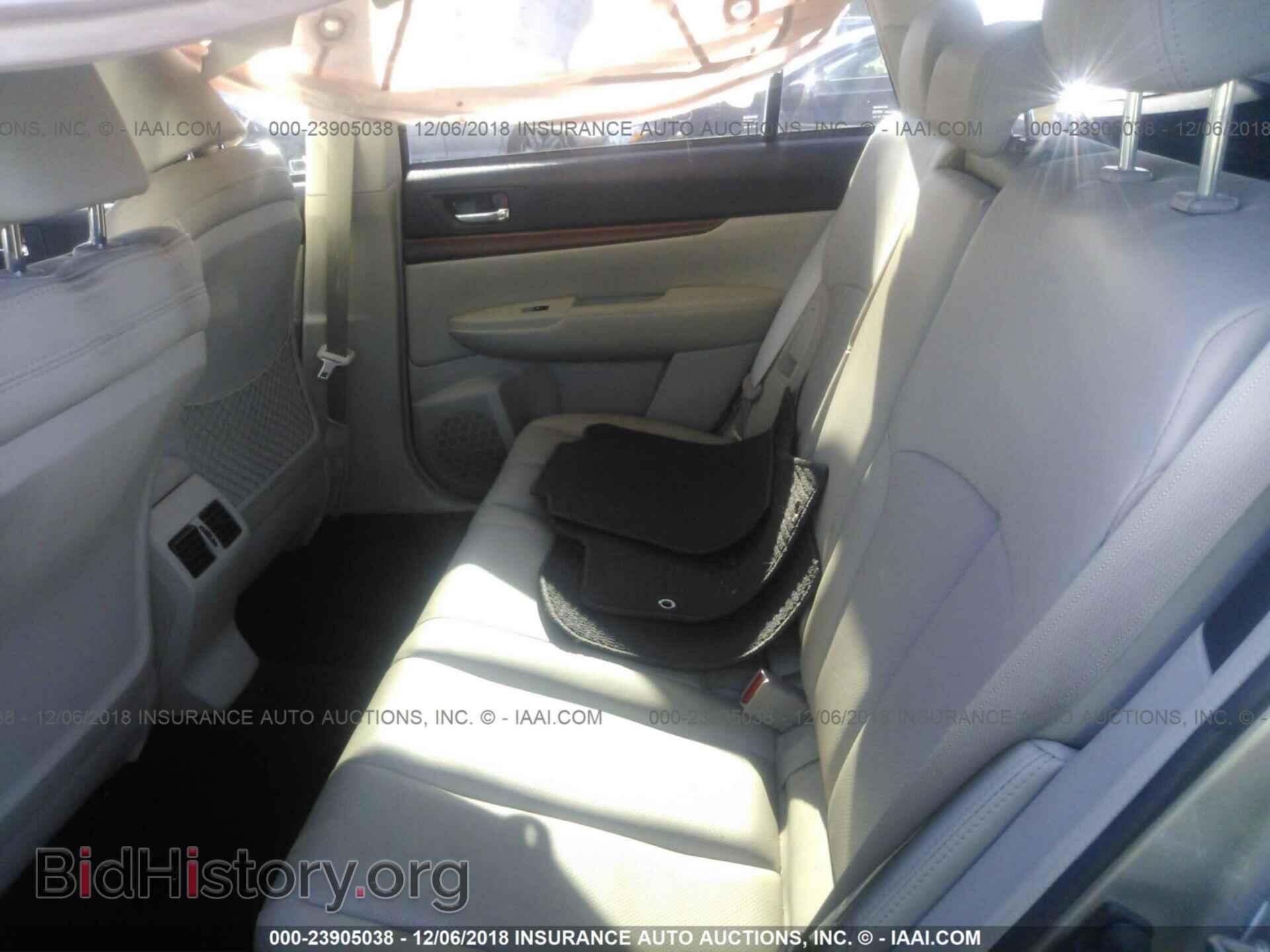2014 SUBARU OUTBACK - VIN: 4S4BRBLC4E3252433 - Фото 8