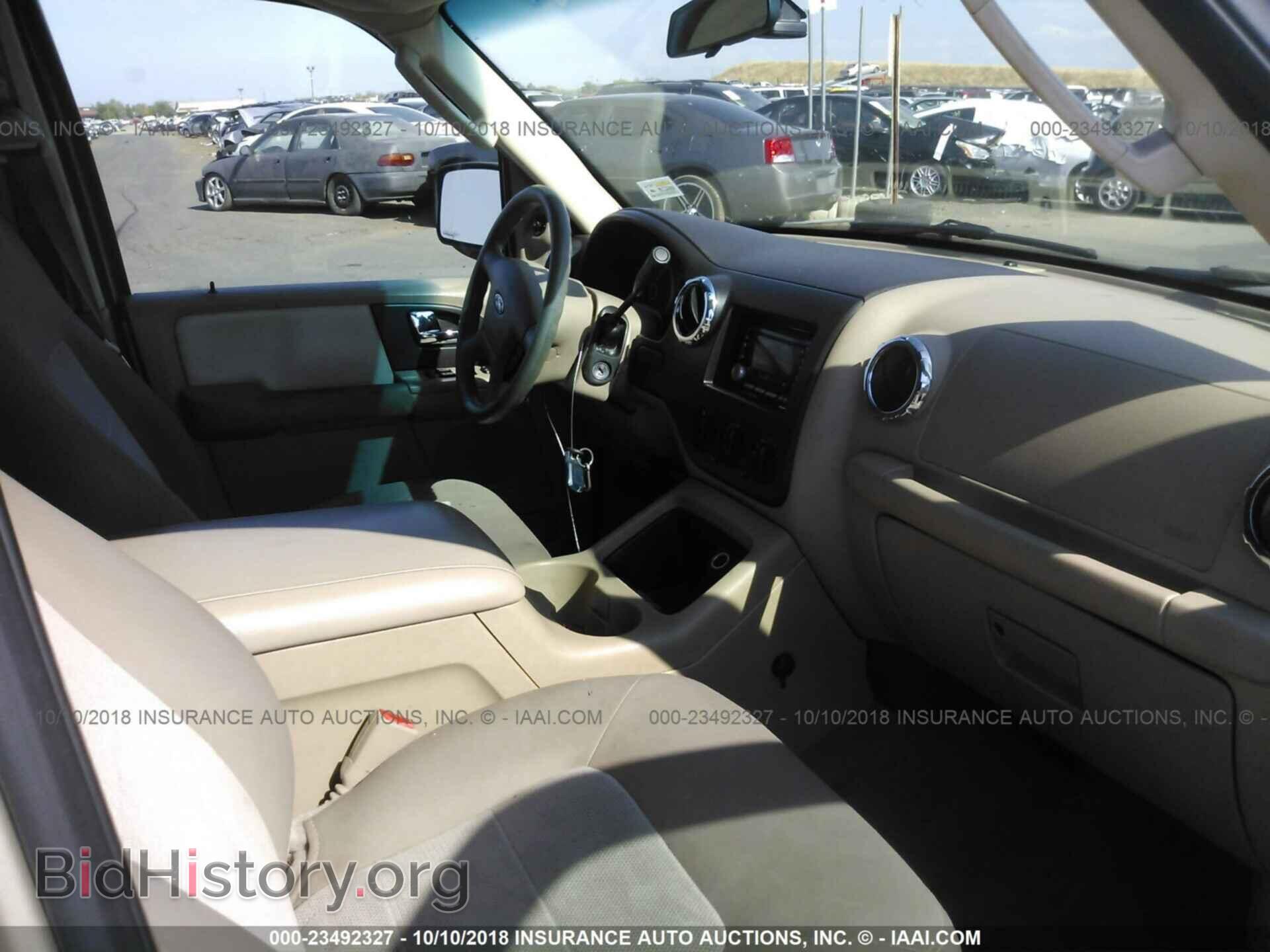 2005 FORD EXPEDITION - VIN: 1FMPU15585LA90643 - Photo 5