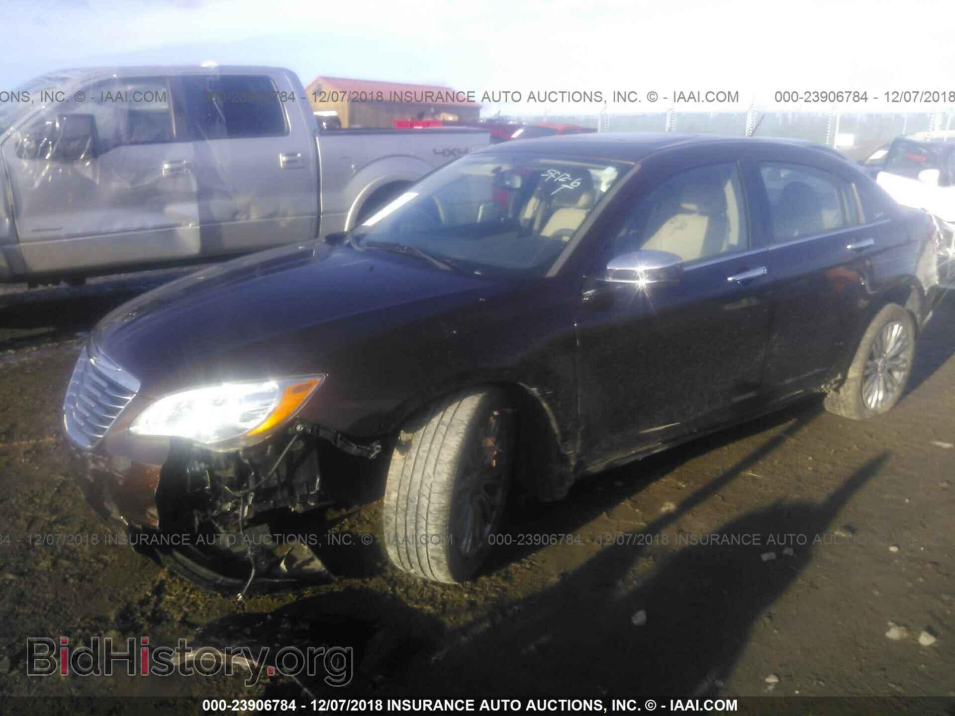 2013 CHRYSLER 200 - VIN: 1C3CCBCG6DN629932 - Photo 2