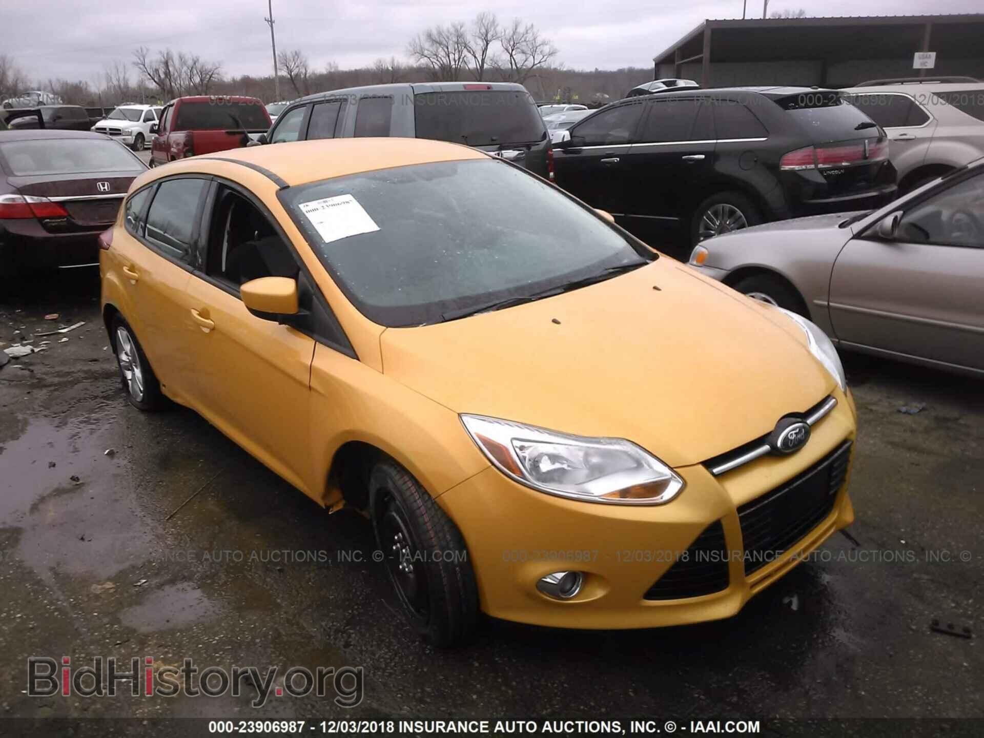 Photo 1FAHP3K26CL210318 - Ford Focus 2012