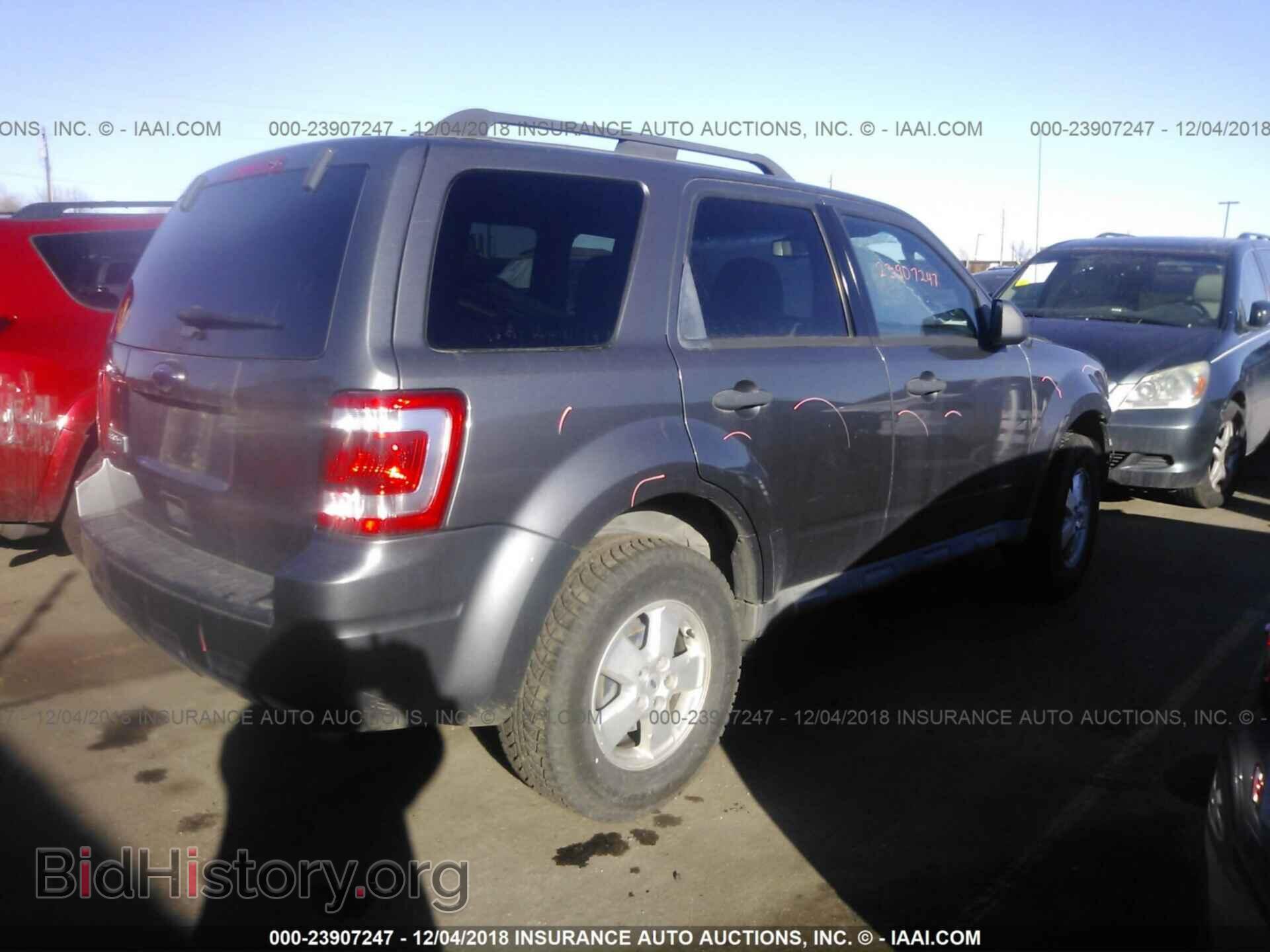 2009 FORD ESCAPE - VIN: 1FMCU03709KC39023 - Photo 4