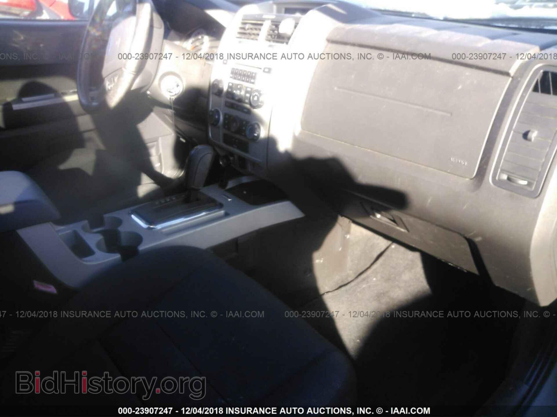 2009 FORD ESCAPE - VIN: 1FMCU03709KC39023 - Photo 5