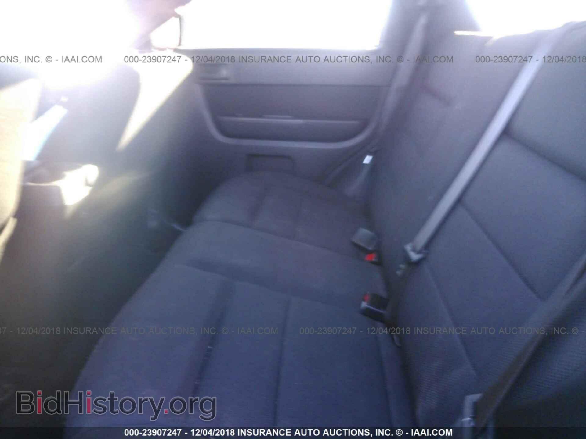2009 FORD ESCAPE - VIN: 1FMCU03709KC39023 - Photo 8