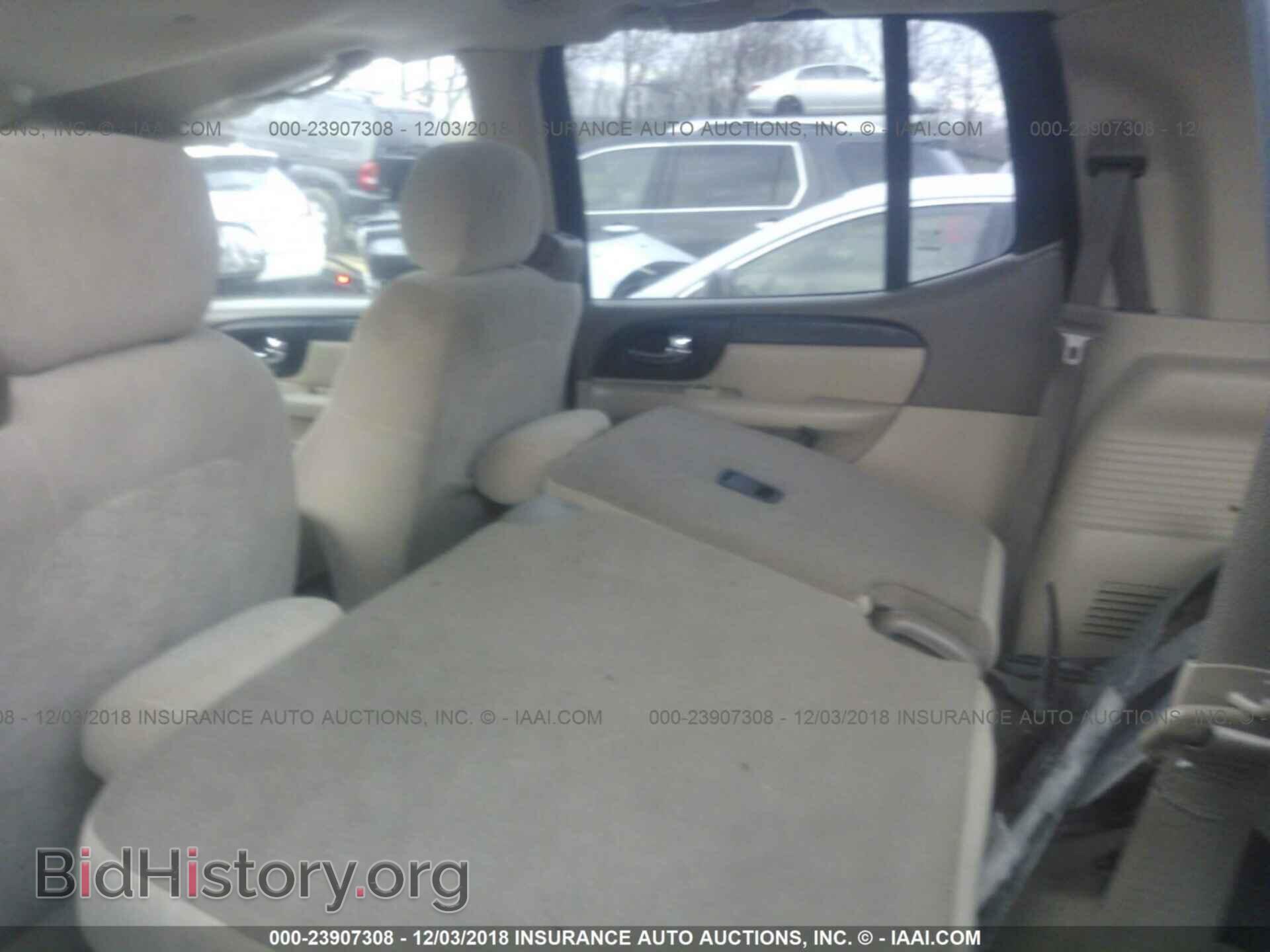 2004 GMC ENVOY - VIN: 1GKET16S546139088 - Photo 8