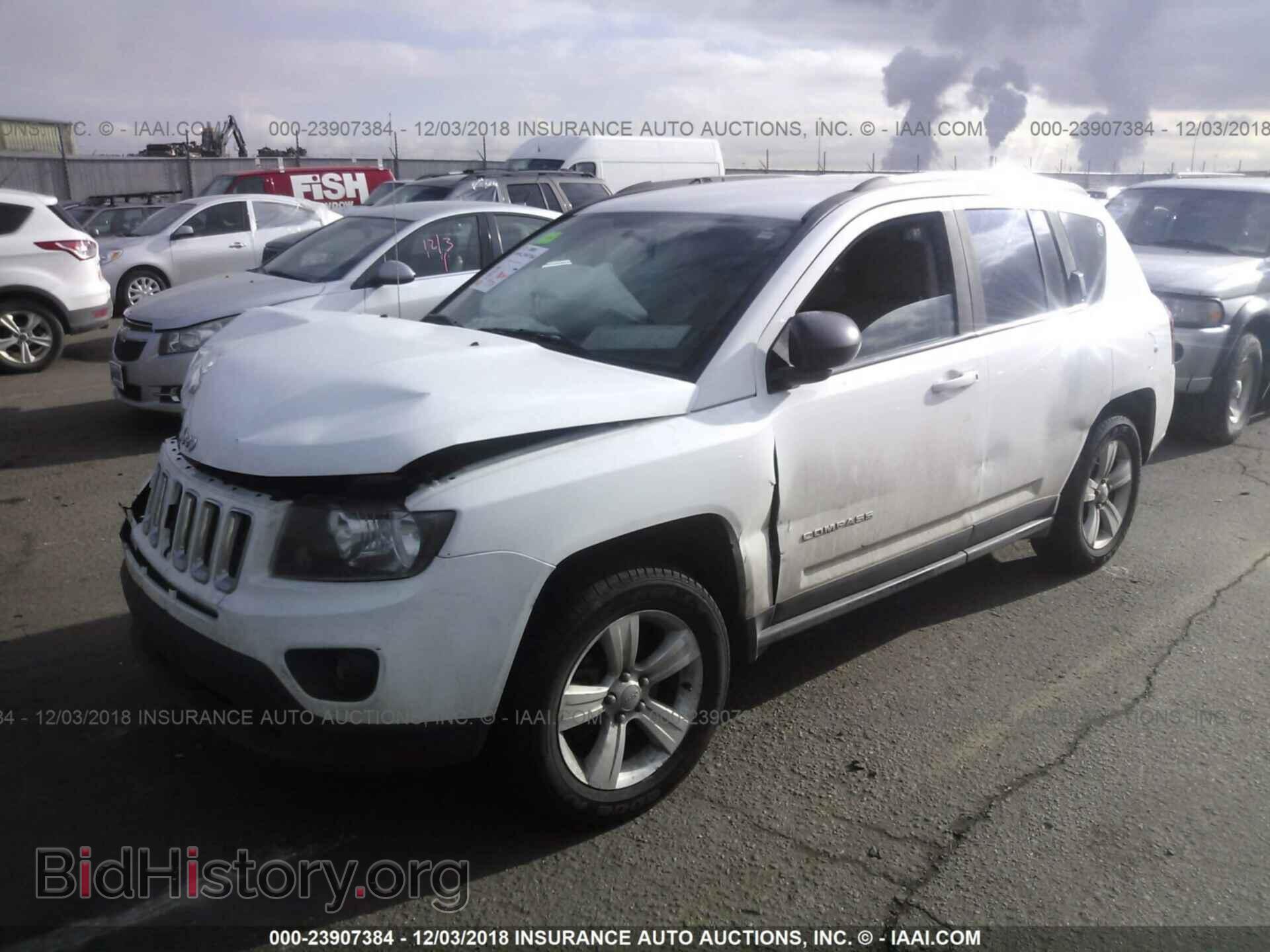 2014 JEEP COMPASS - VIN: 1C4NJDBB3ED569515 - Фото 2