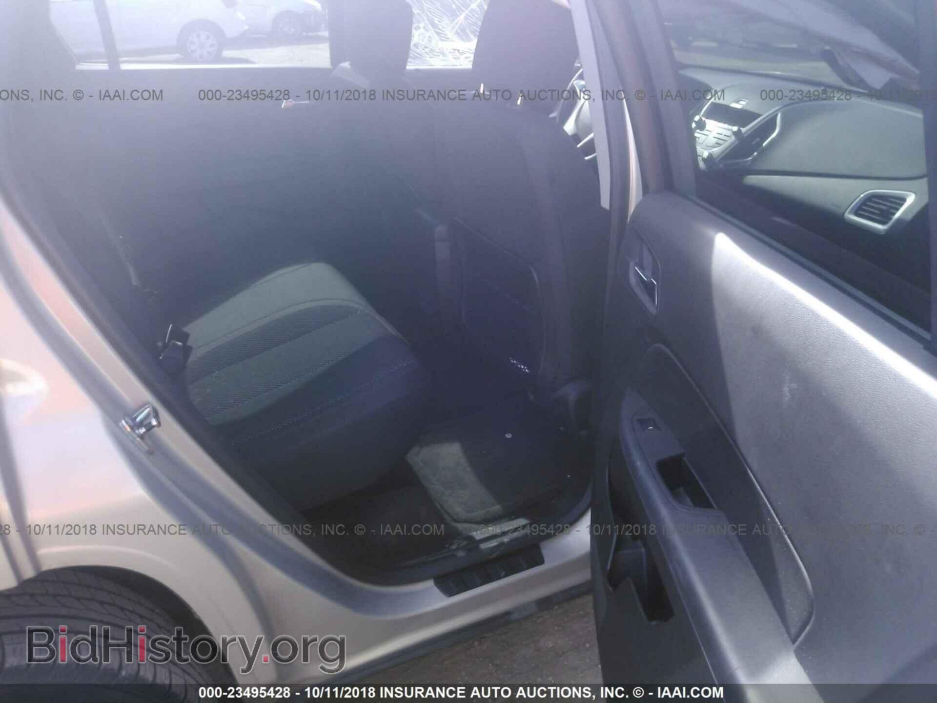 2011 GMC TERRAIN - VIN: 2CTALSEC1B6443105 - Photo 8
