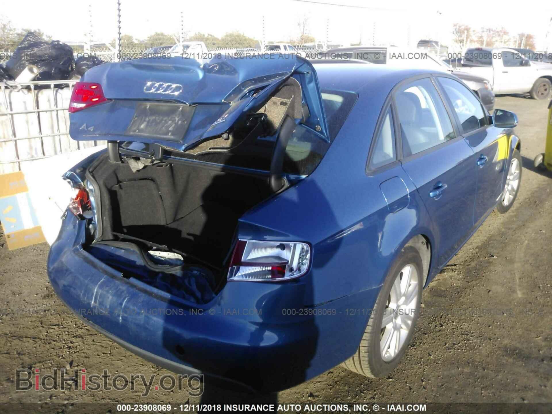 2010 AUDI A4 - VIN: WAUBFAFL7AN019192 - Фото 4