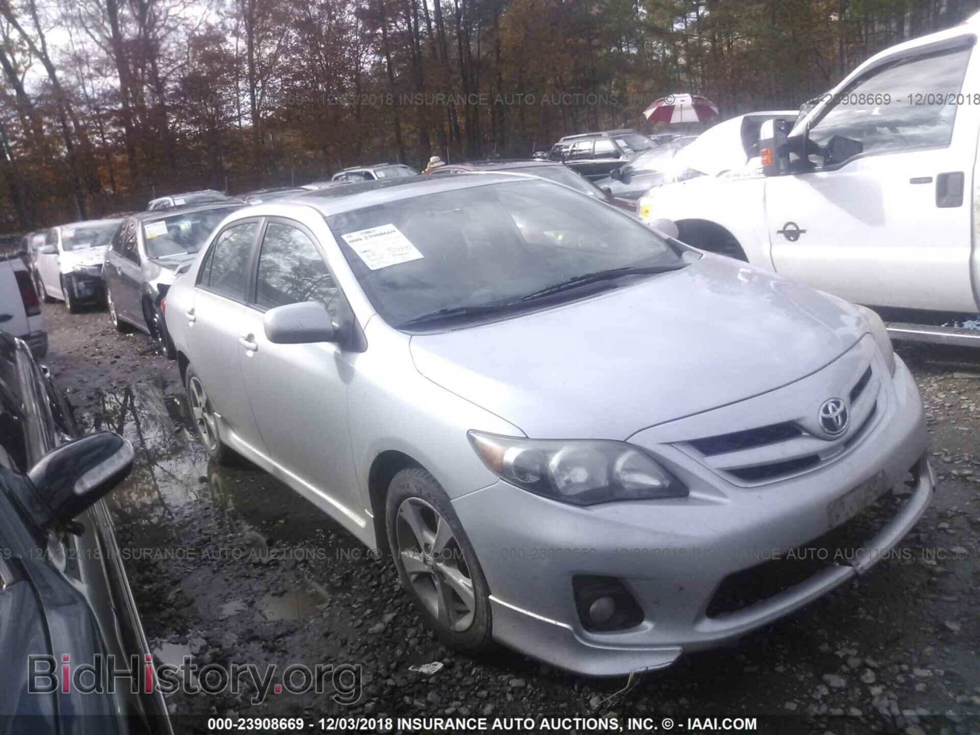 Фотография 2T1BU4EE1BC610040 - TOYOTA COROLLA 2011