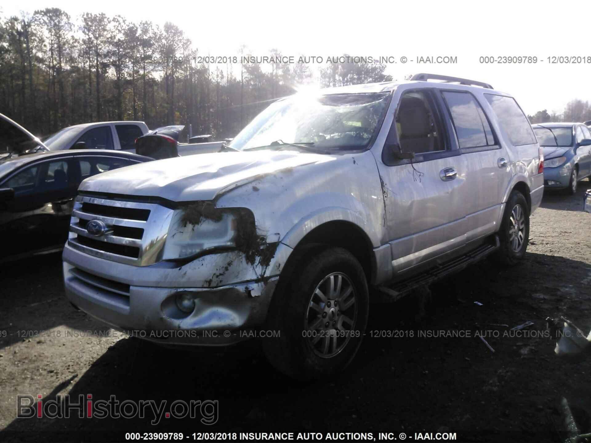 2011 FORD EXPEDITION - VIN: 1FMJU1H54BEF40368 - Фото 2